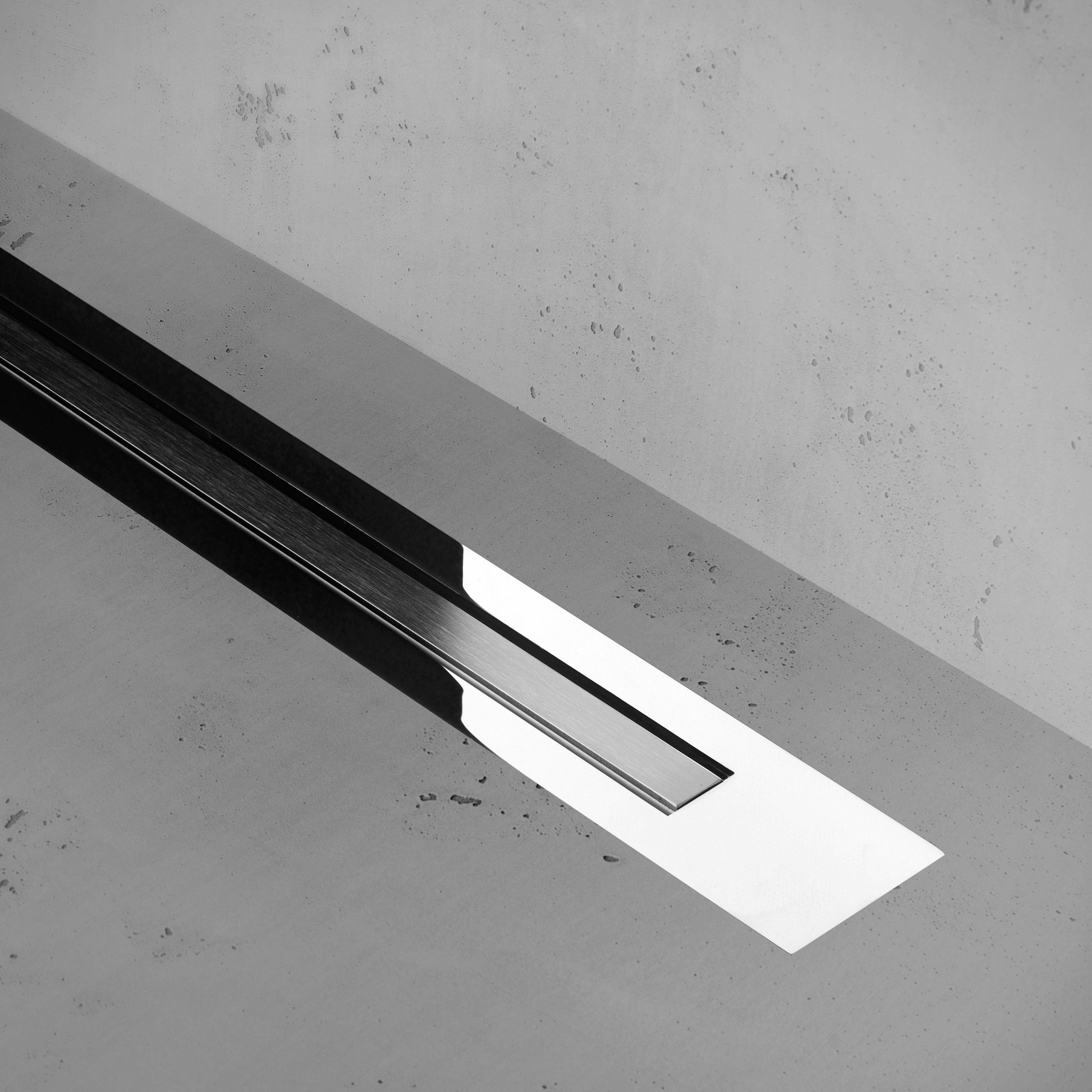 Display product XS Z-4 Chrome Matt from manufacturer Easy Drain