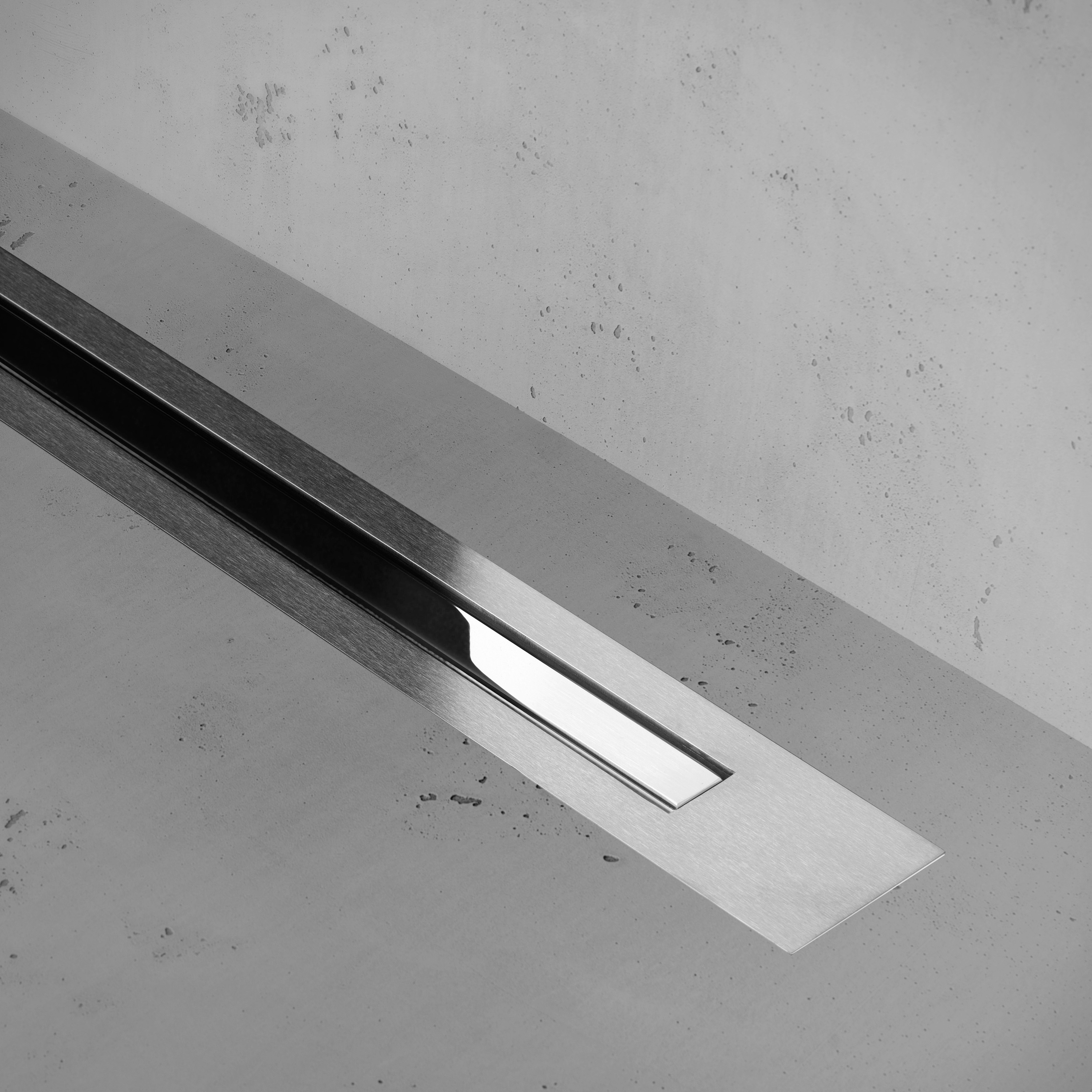 Display product XS Z-4 Matt Chrome from manufacturer Easy Drain