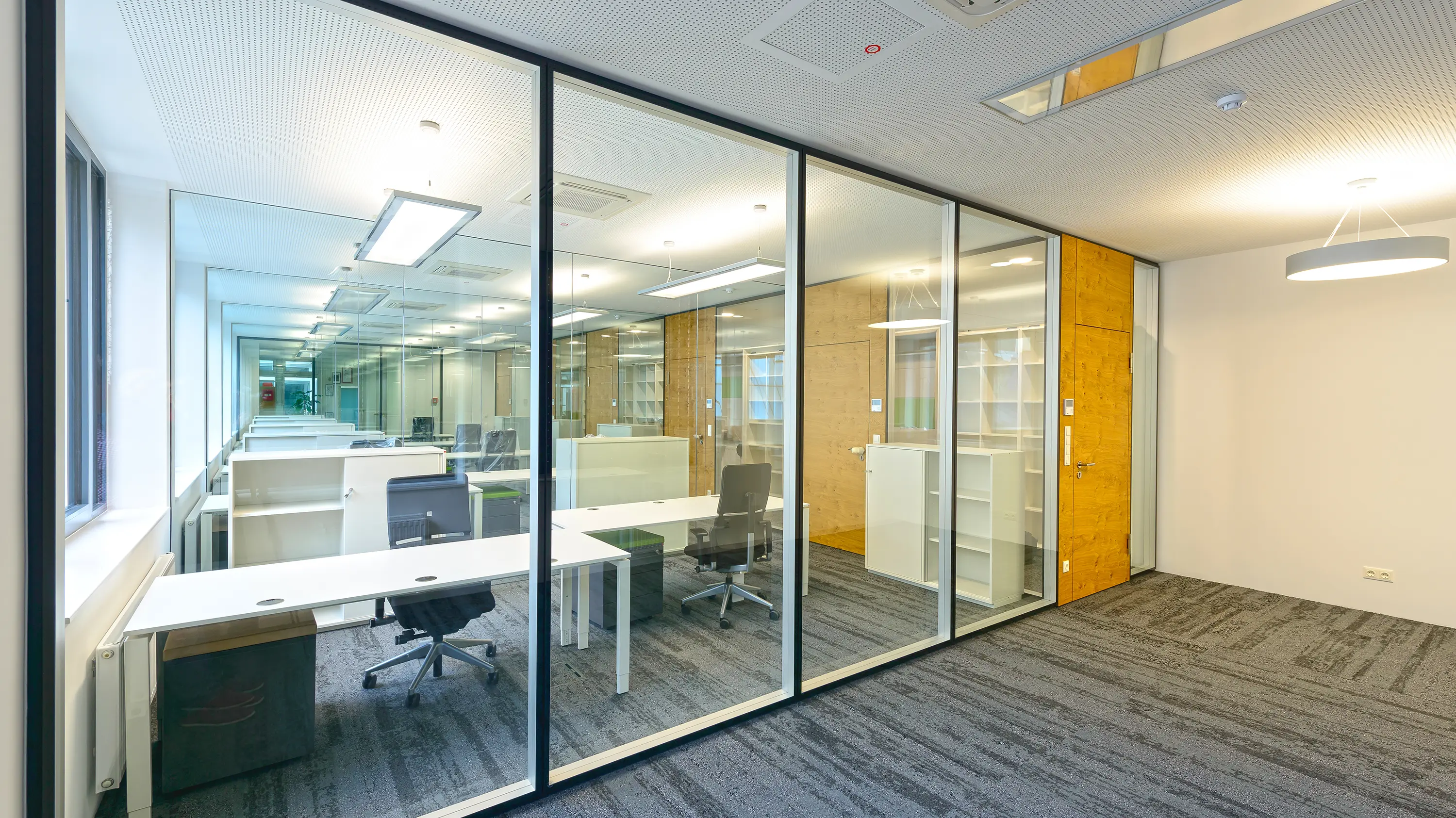 INTEK - Structural Glazing