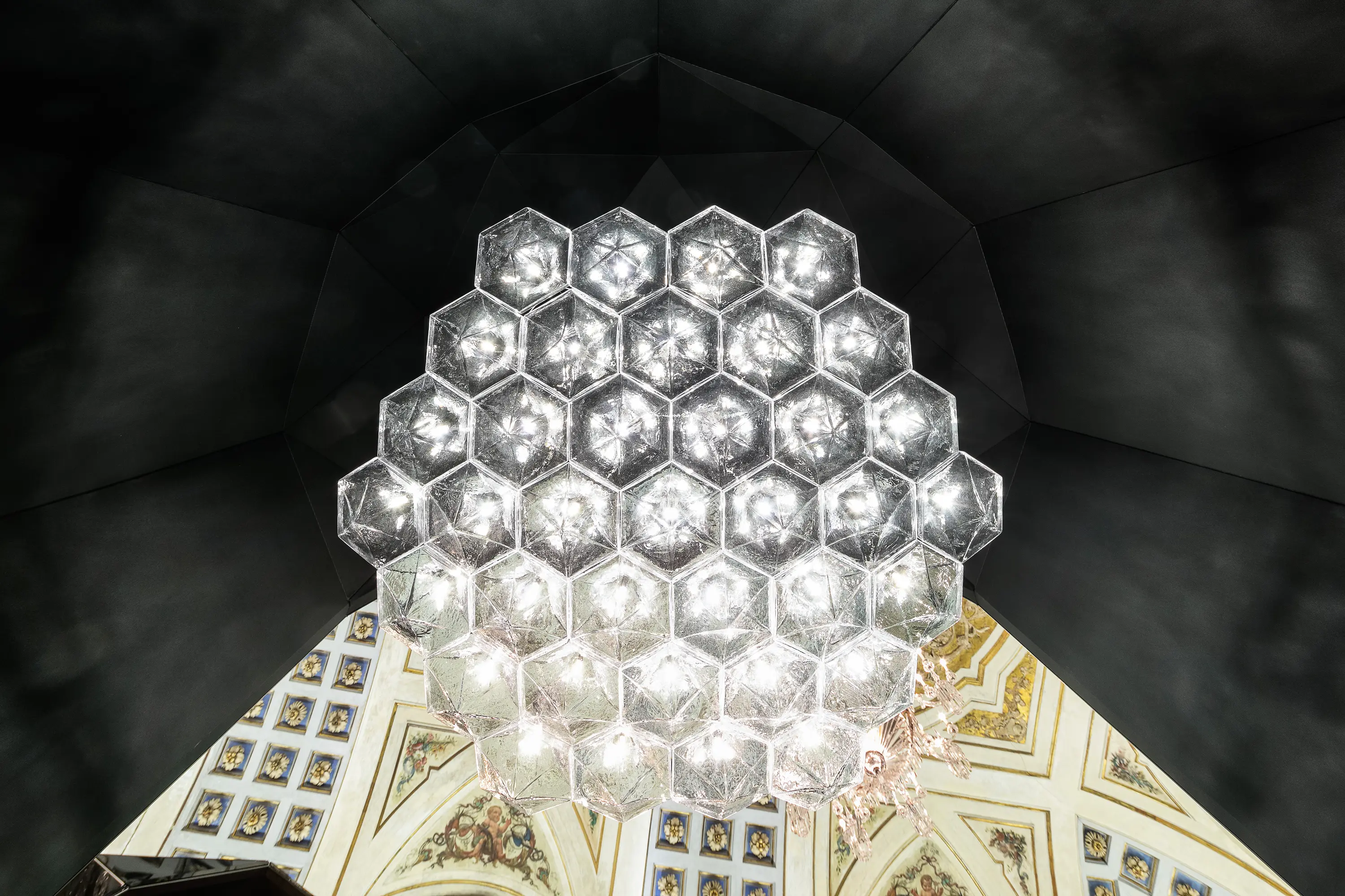 LASVIT - Facet
