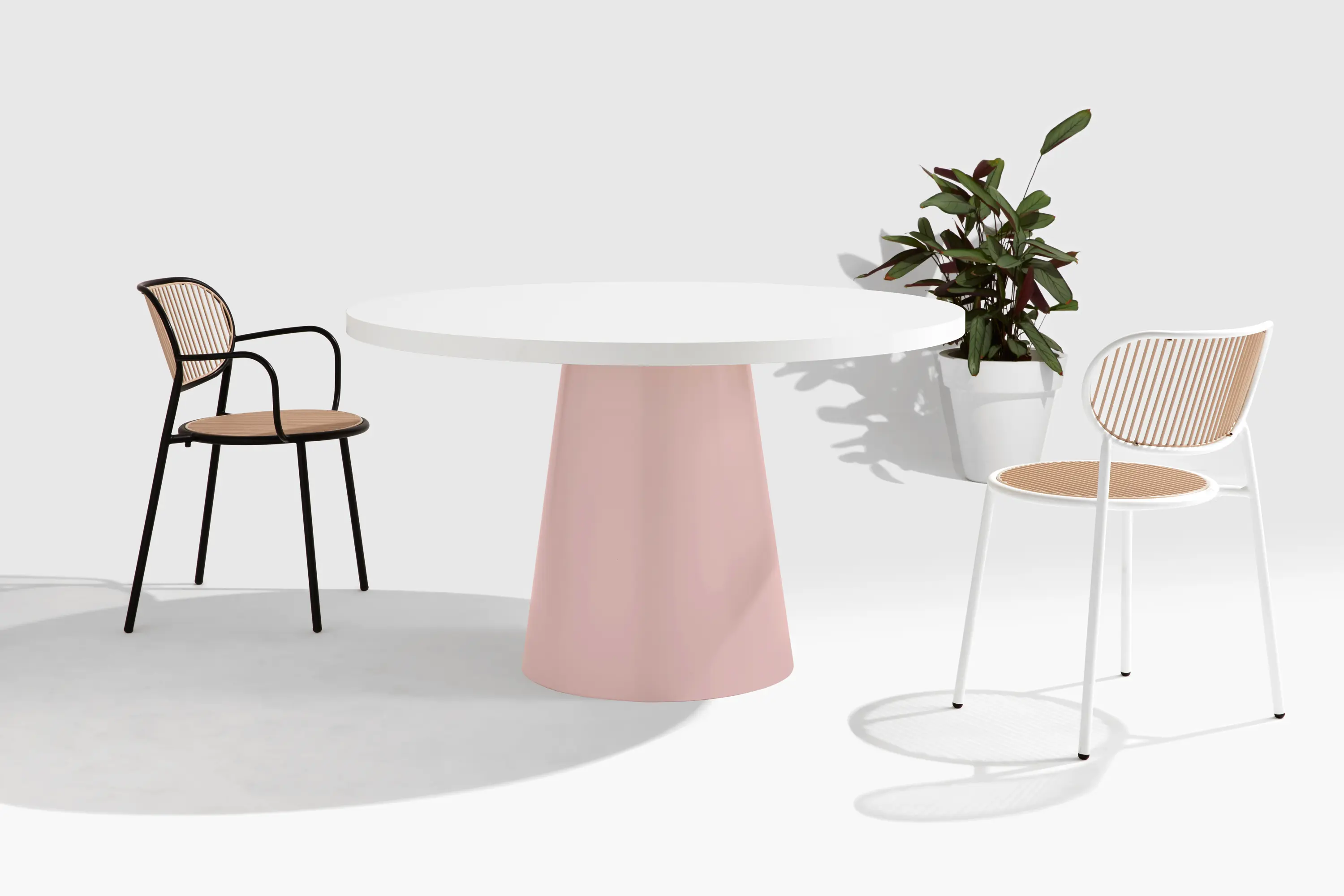 DesignByThem - Dial Table - Cone Base