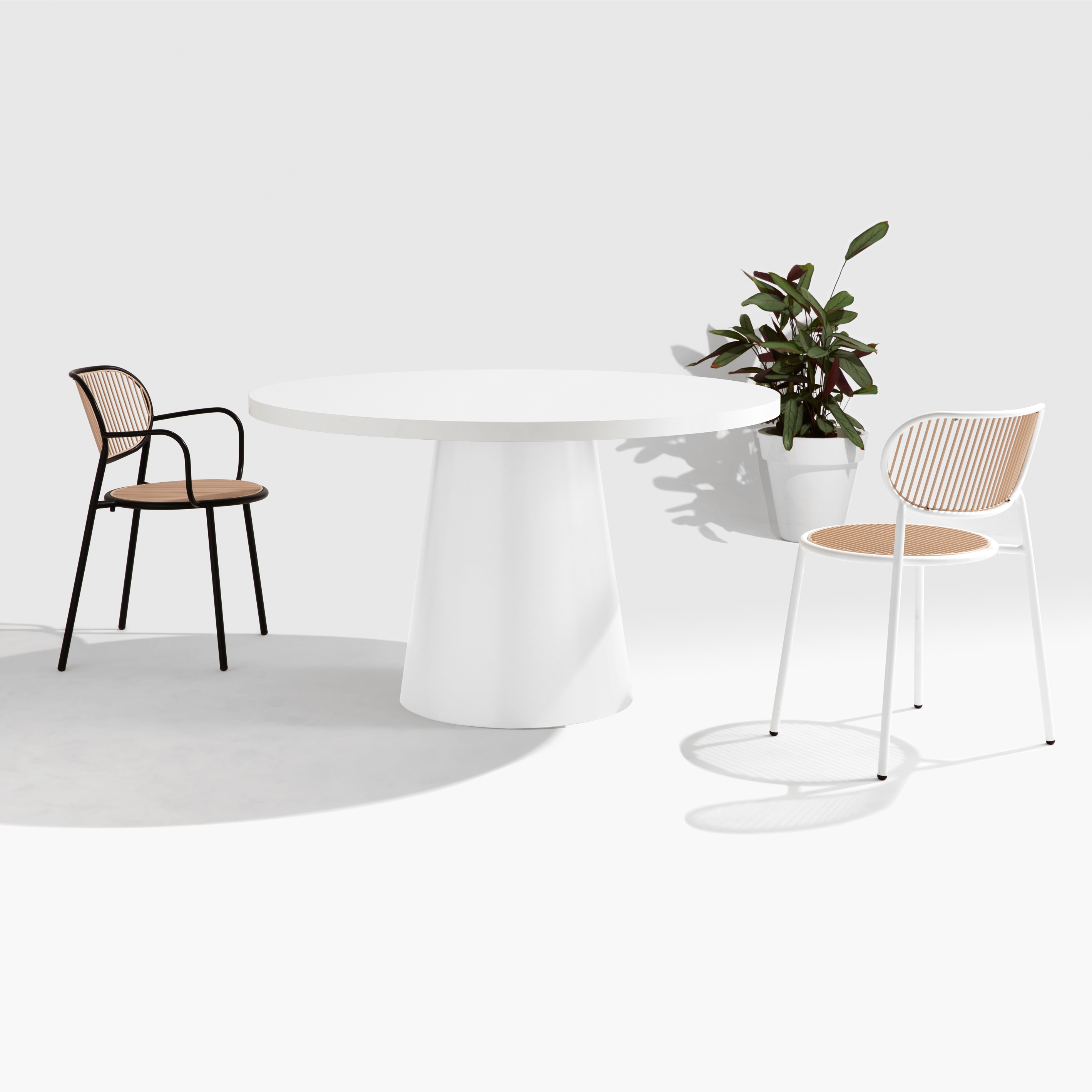 Produkt Dial Table - Cone Base des Herstellers DesignByThem anzeigen