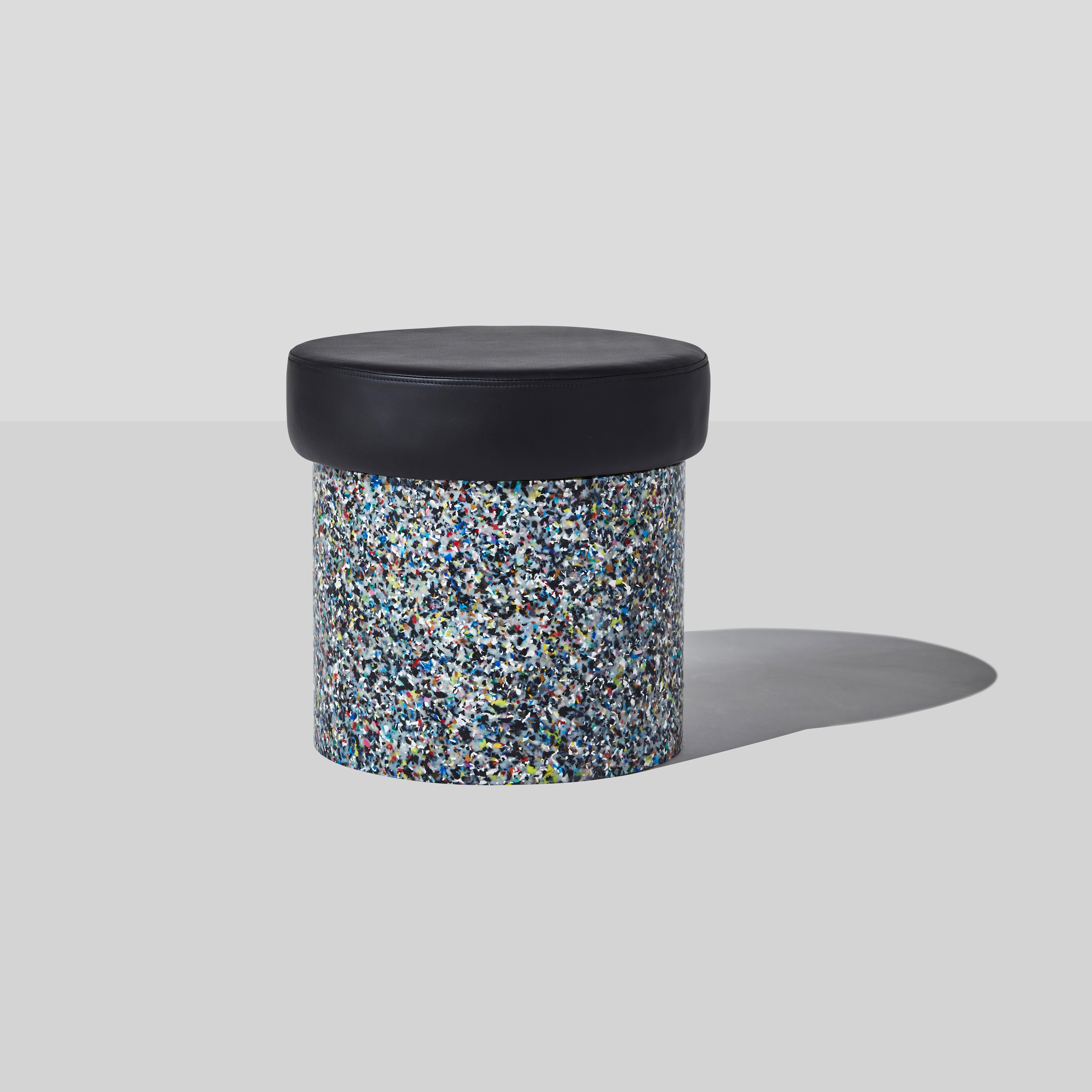 Mostra il prodotto Confetti Ottomans del produttore DesignByThem