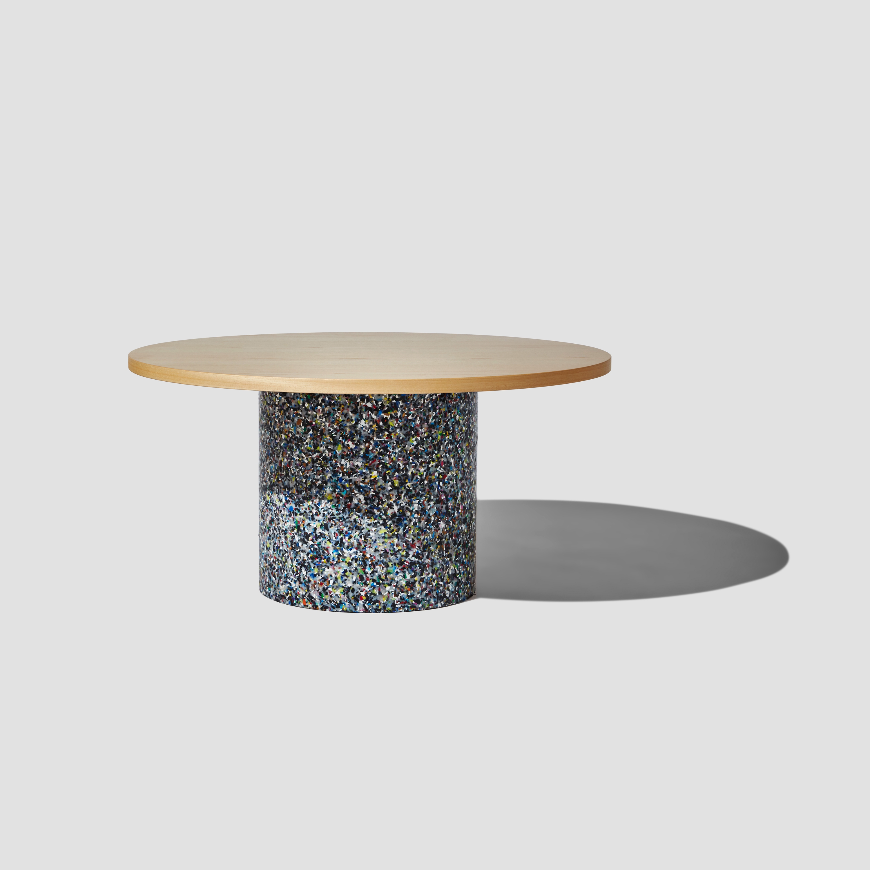 Mostra il prodotto Confetti Coffee Table del produttore DesignByThem