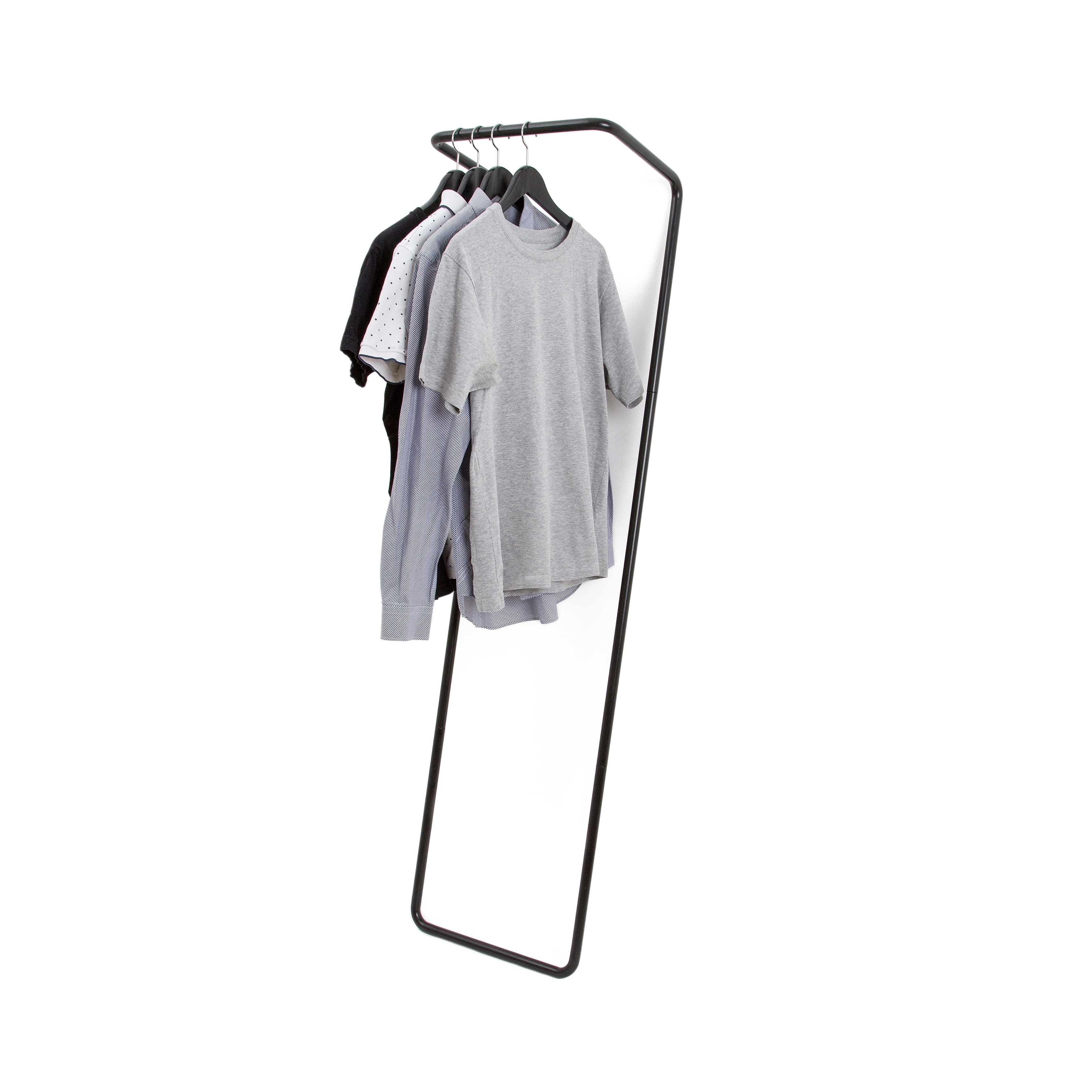 Vertoon produk Untitled Rail Small Black van vervaardiger Untitled Story