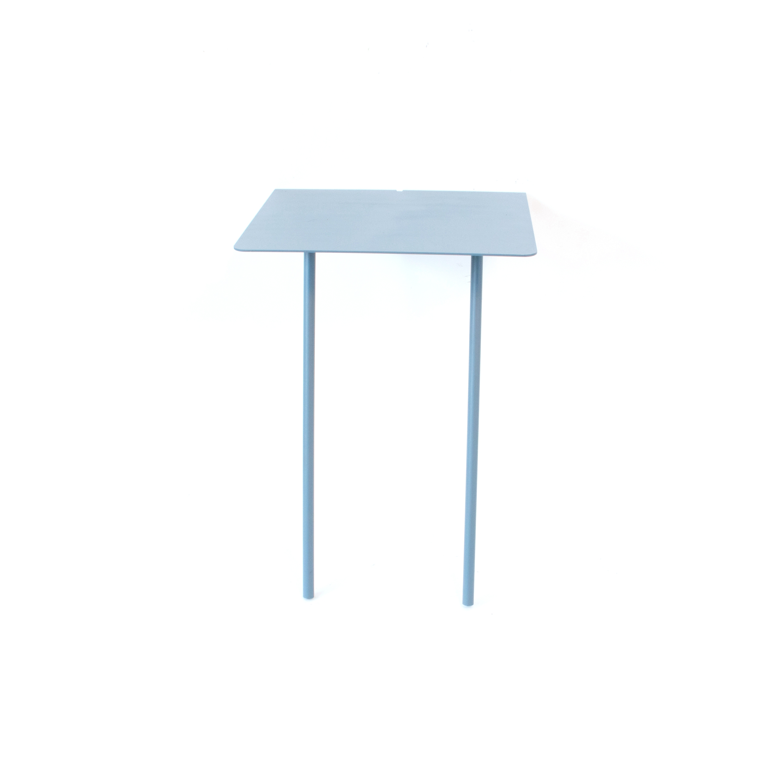 Mostra il prodotto Untitled Table Blue Square del produttore Untitled Story