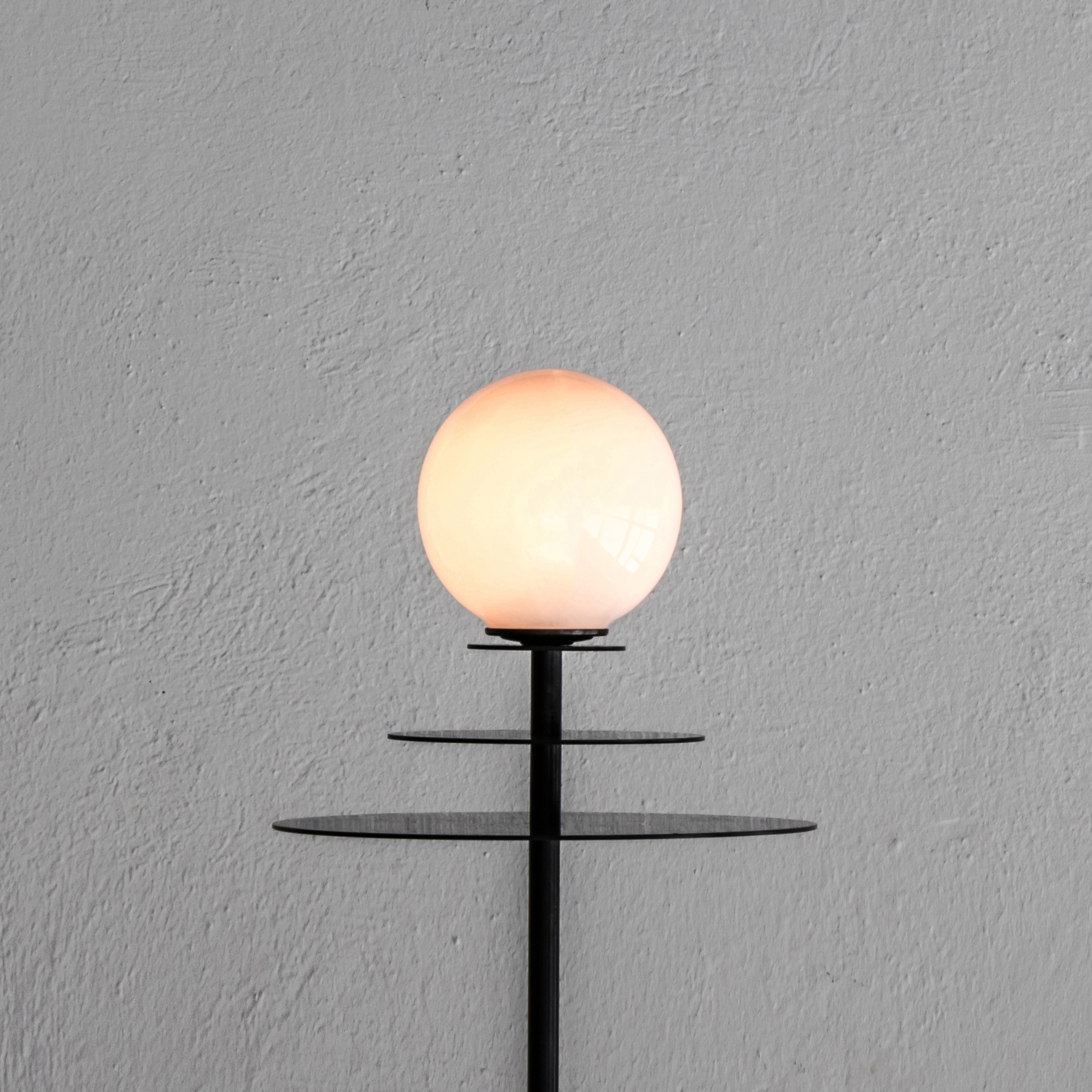 Vertoon produk Black Matter | BM006 van vervaardiger Untitled Story