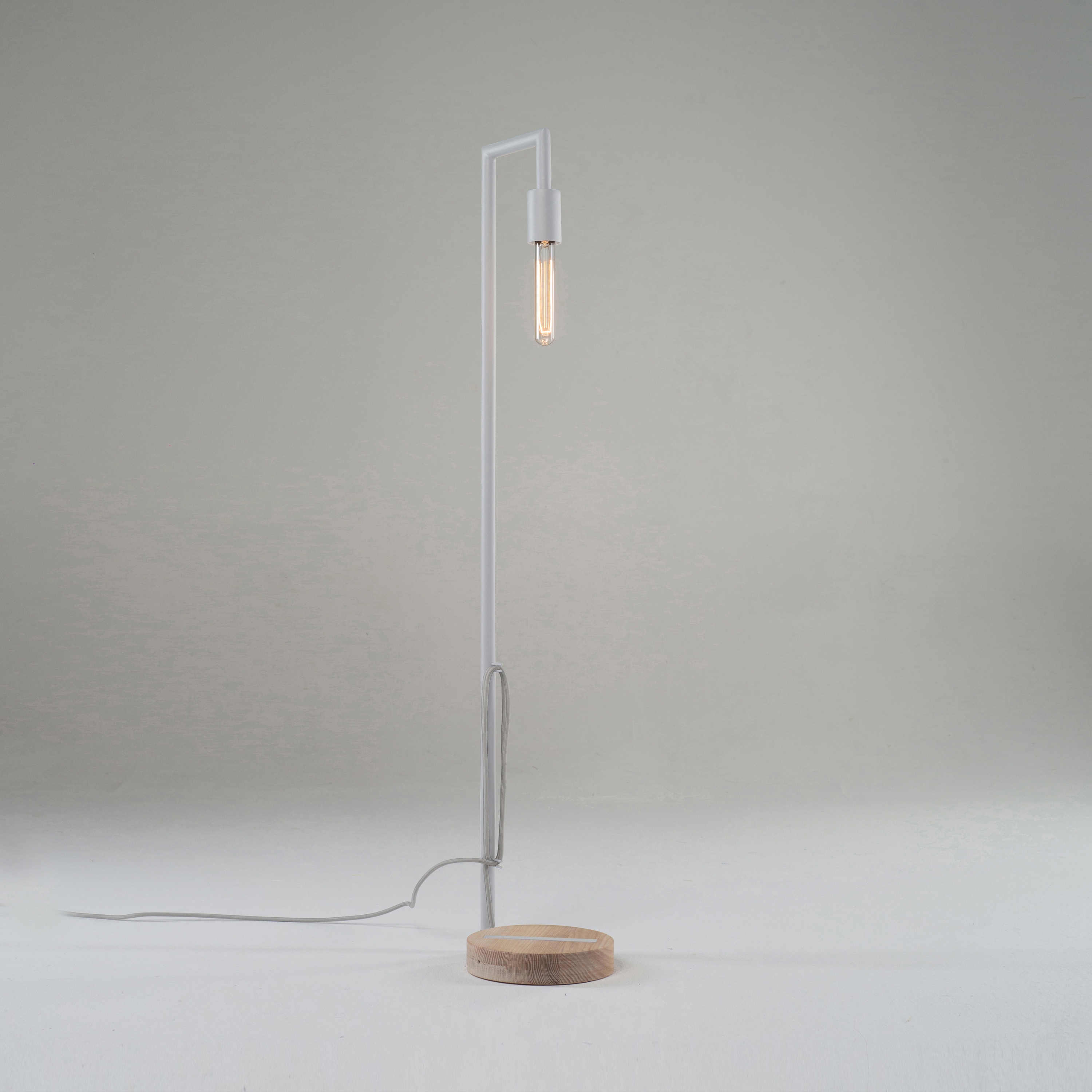 SO1 Floor Lamp