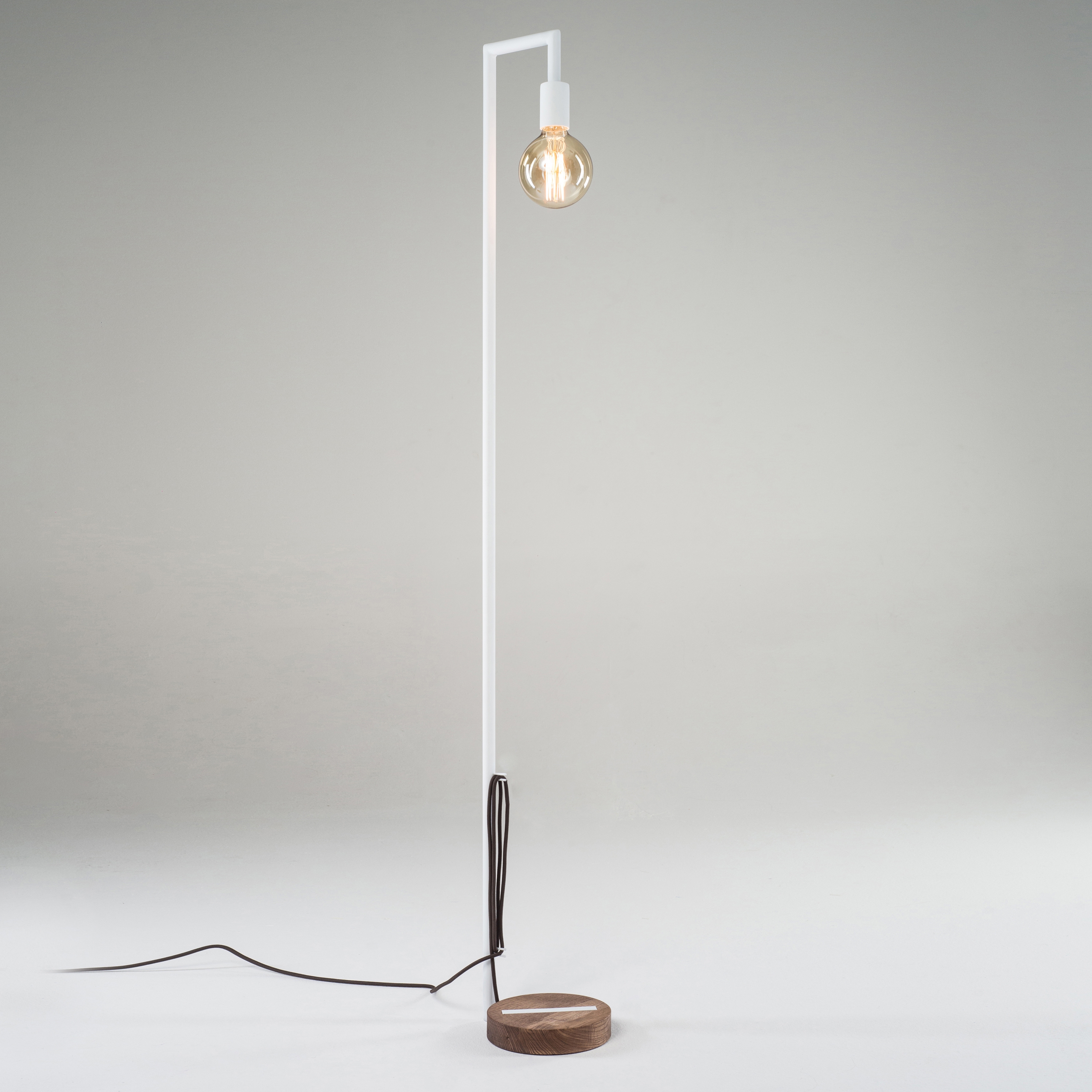 Display product SO1 Floor Lamp from manufacturer +kouple
