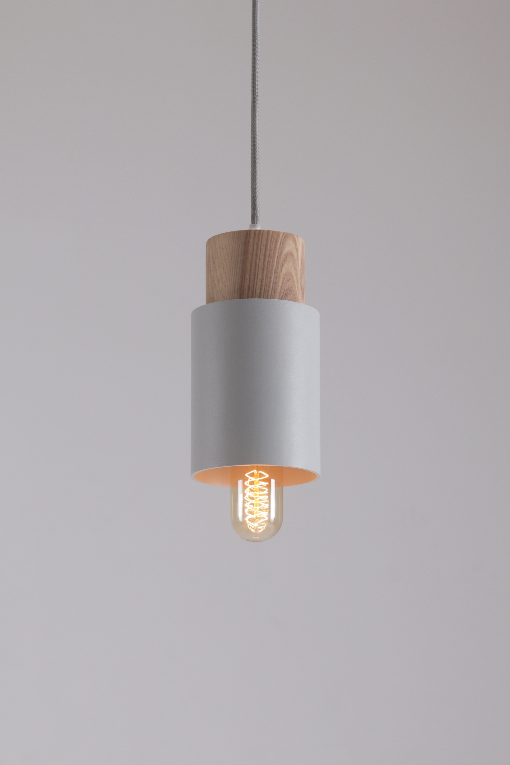 Afficher le produit SO5 Classic Lamp du fabricant +kouple