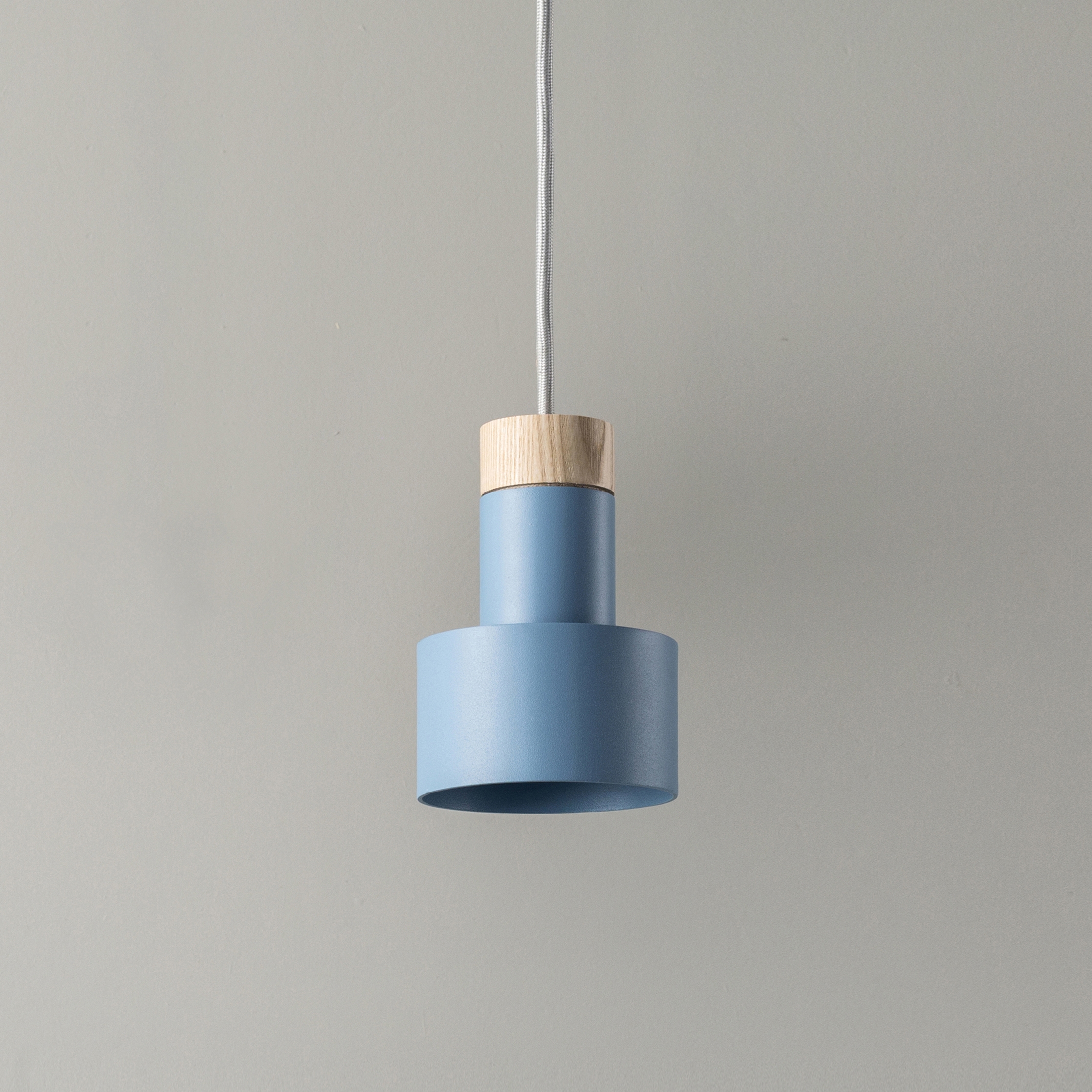 Display product RADIUS Lamp from manufacturer +kouple