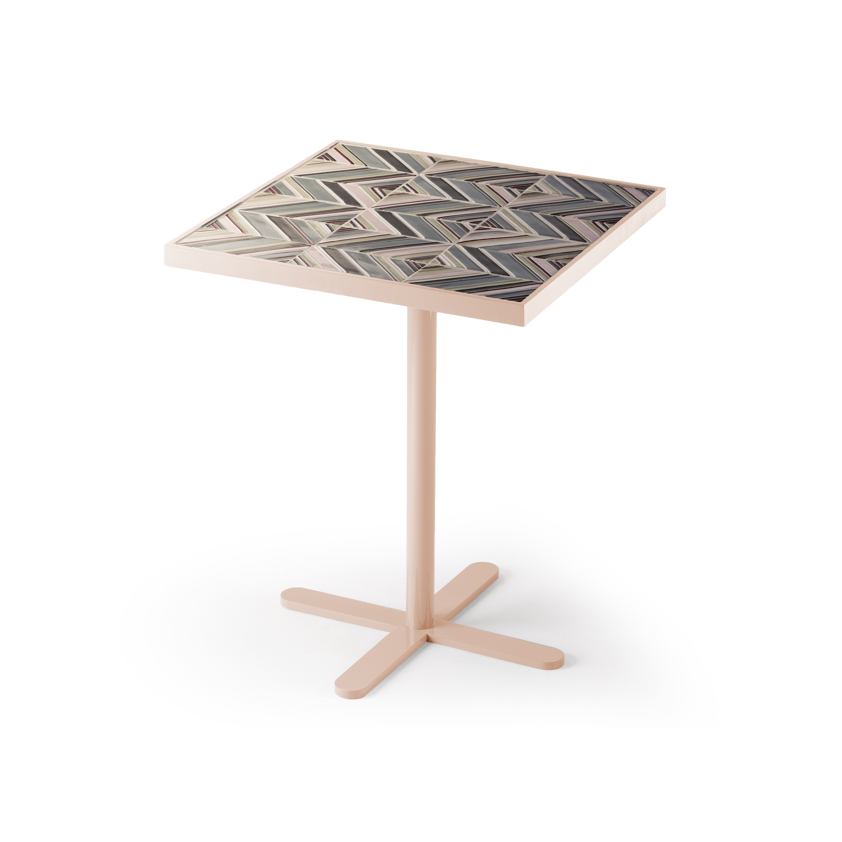 Mostra il prodotto Caldas Dinner Table del produttore Mambo Unlimited Ideas
