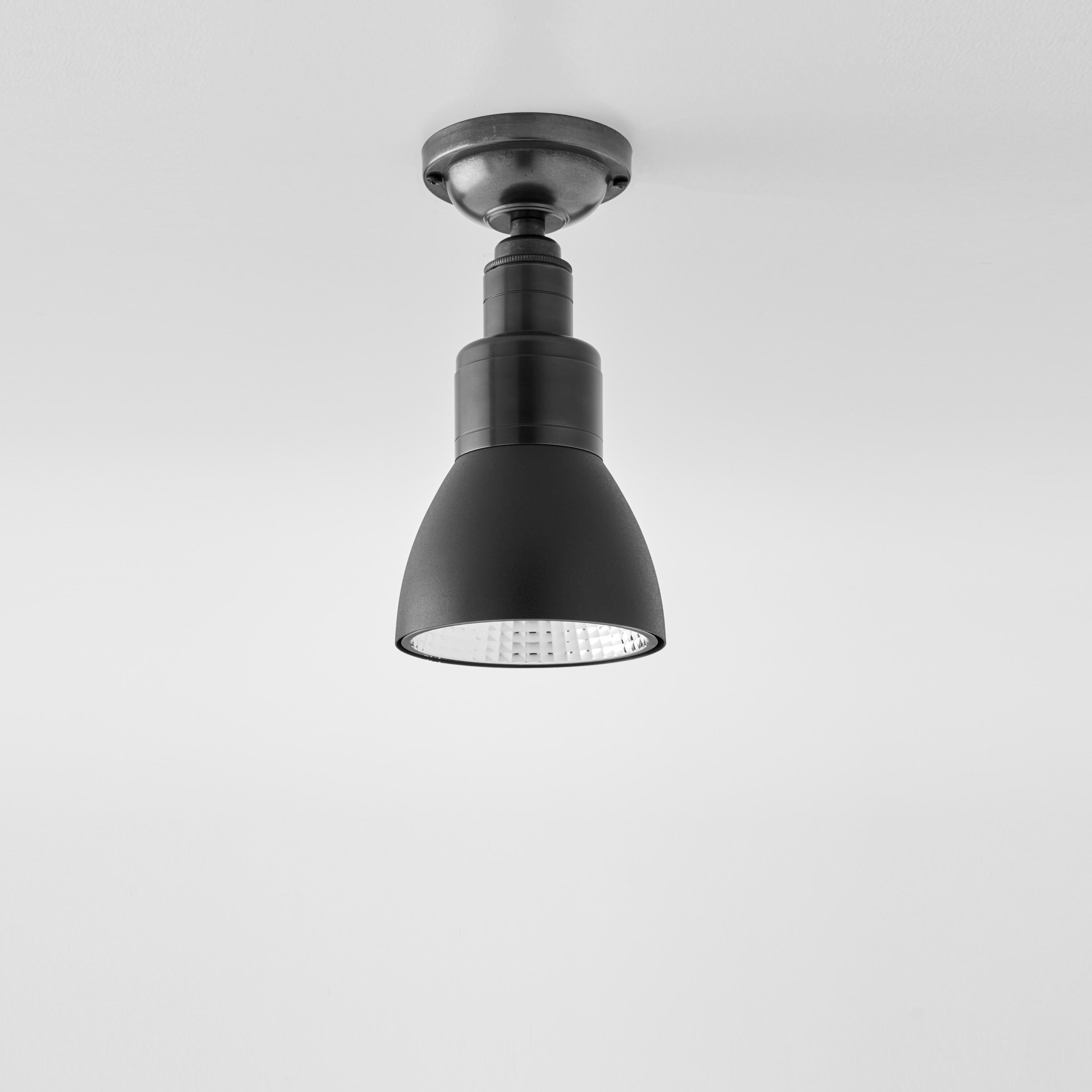 Vertoon produk Loft Ceiling van vervaardiger Tekna
