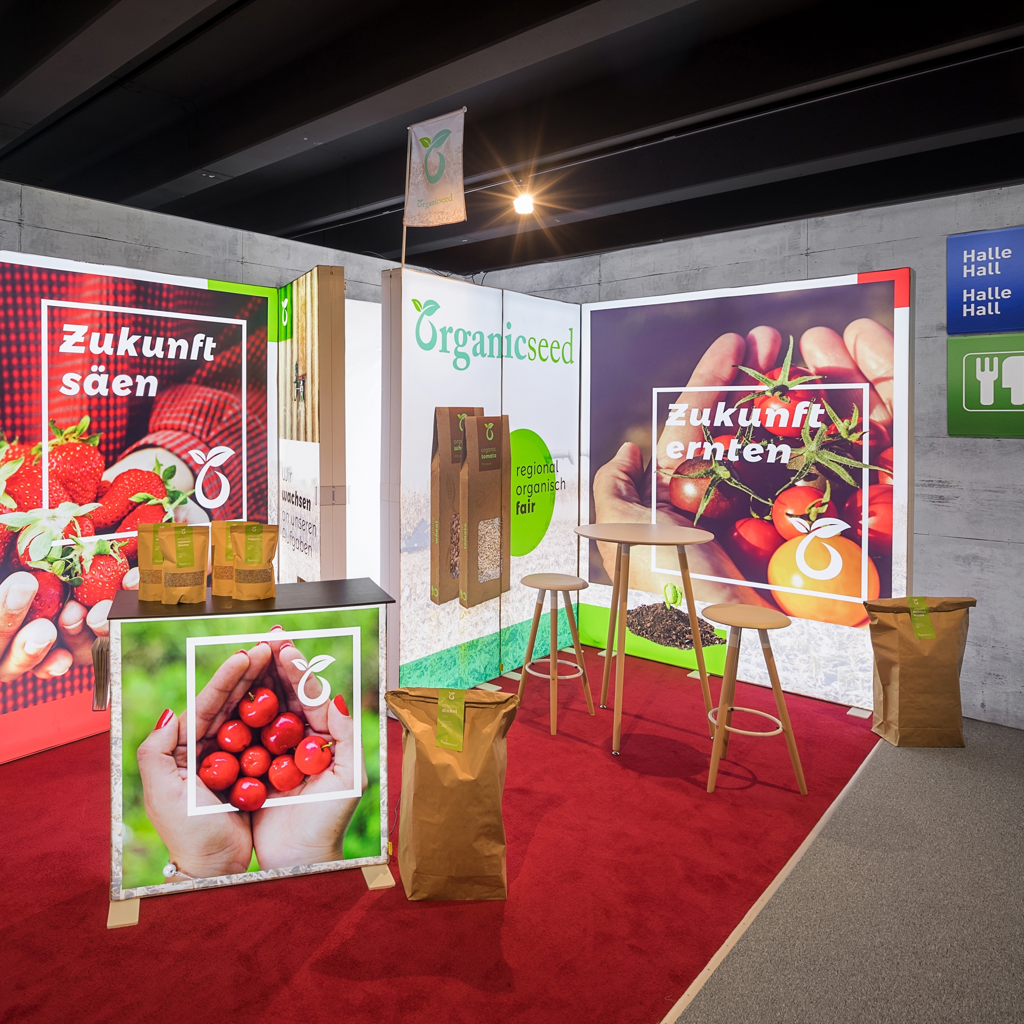 Display product GO | Application Example Fair Trade from manufacturer PIXLIP