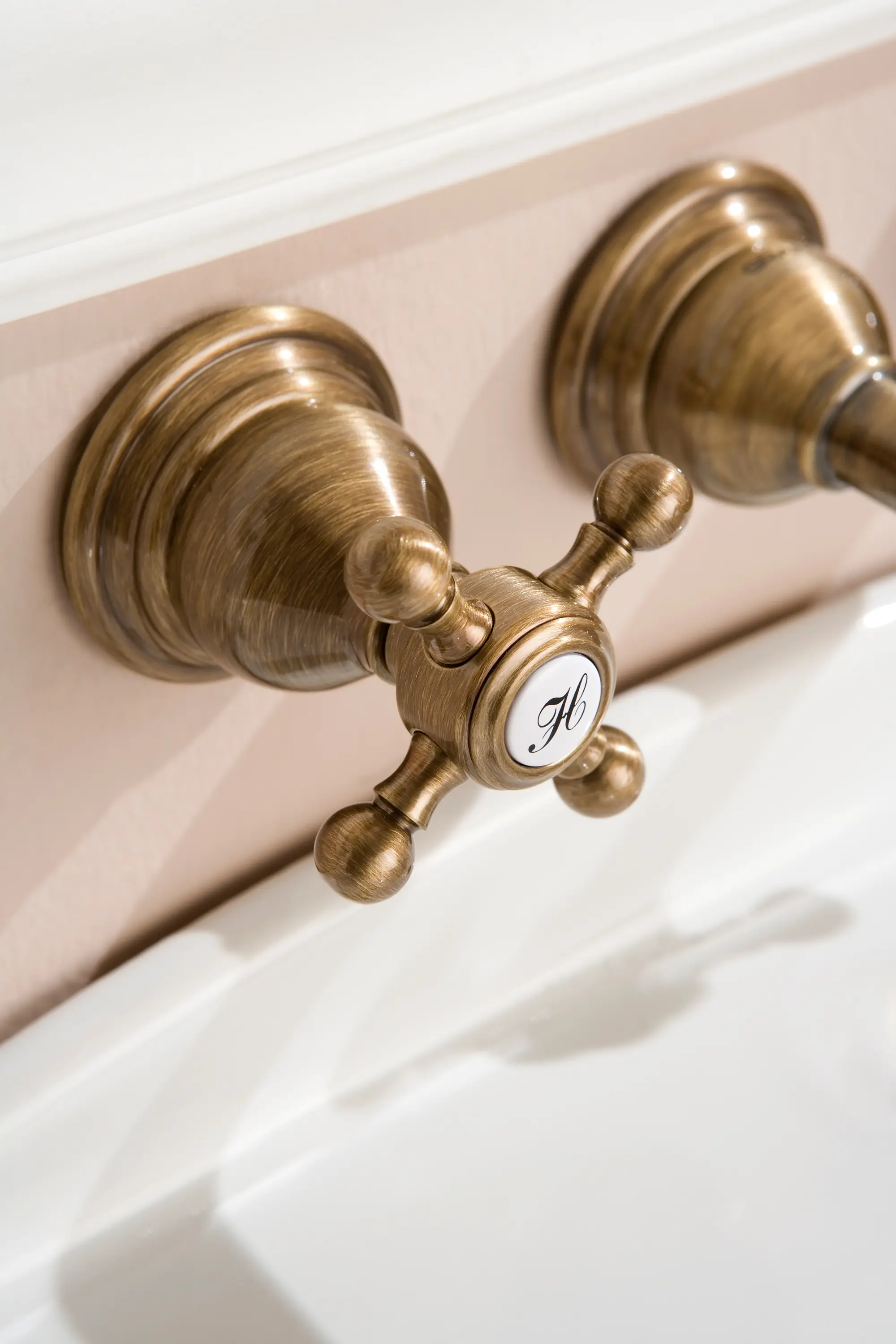 Graff - Canterbury - Three-hole washbasin mixer