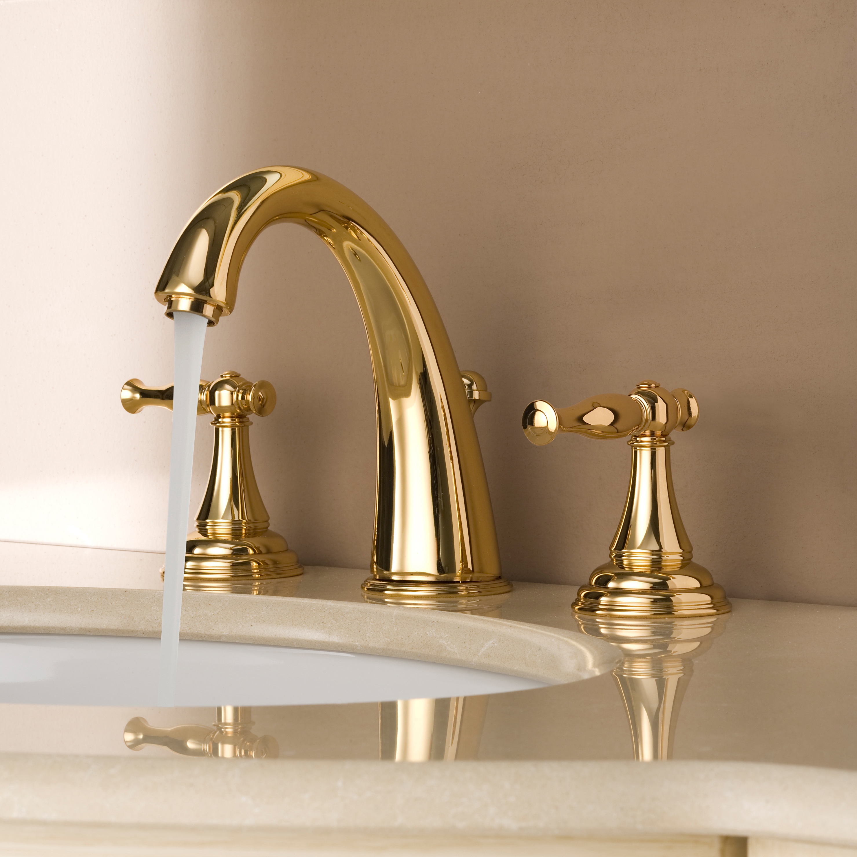 Display product Lauren - Three-hole washbasin mixer from manufacturer Graff