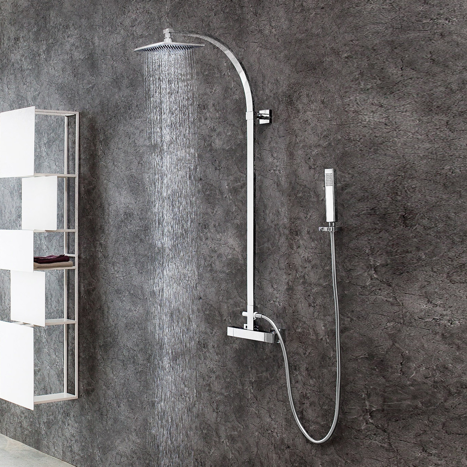 Vertoon produk Aqua-Sense - Wall mounted square thermostatic shower column van vervaardiger Graff
