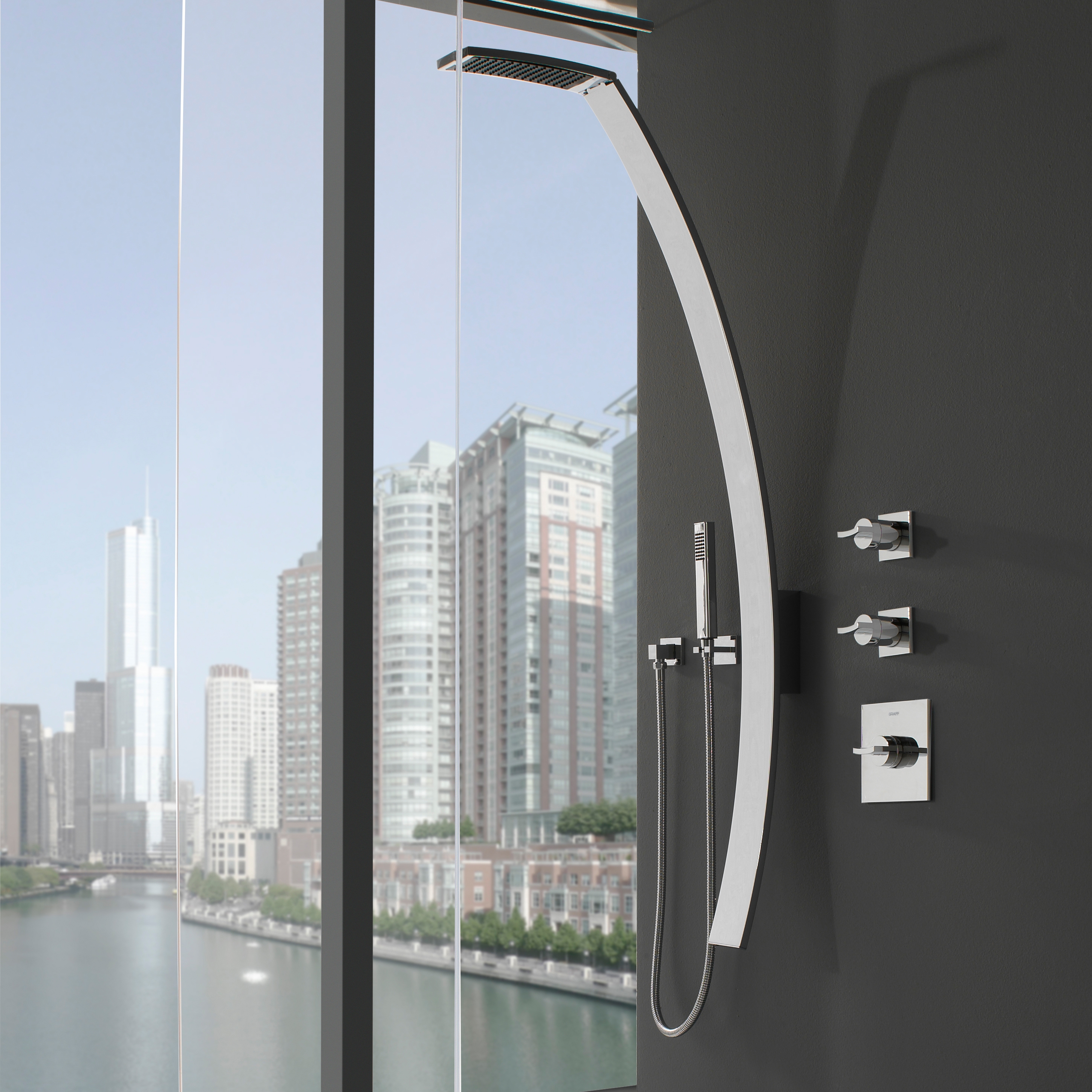 Mostrar el producto Luna - Wall-mounted shower column del fabricante Graff