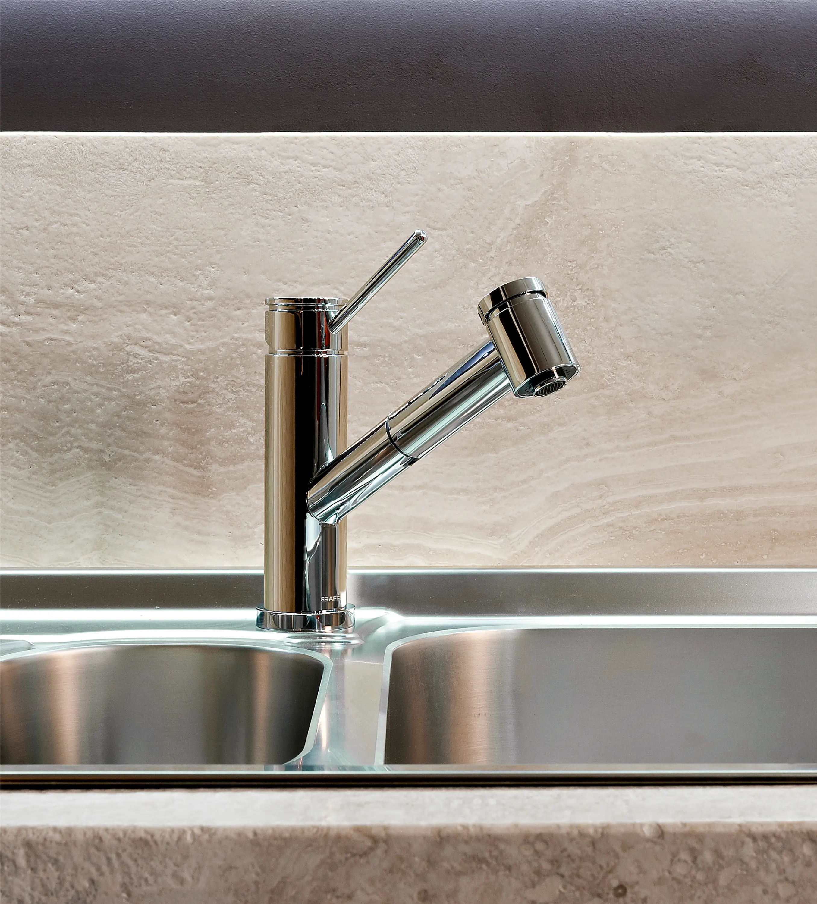 Graff - M.E. 25 - Kitchen Faucet with dual-function spray/stream pull-down sprayhead