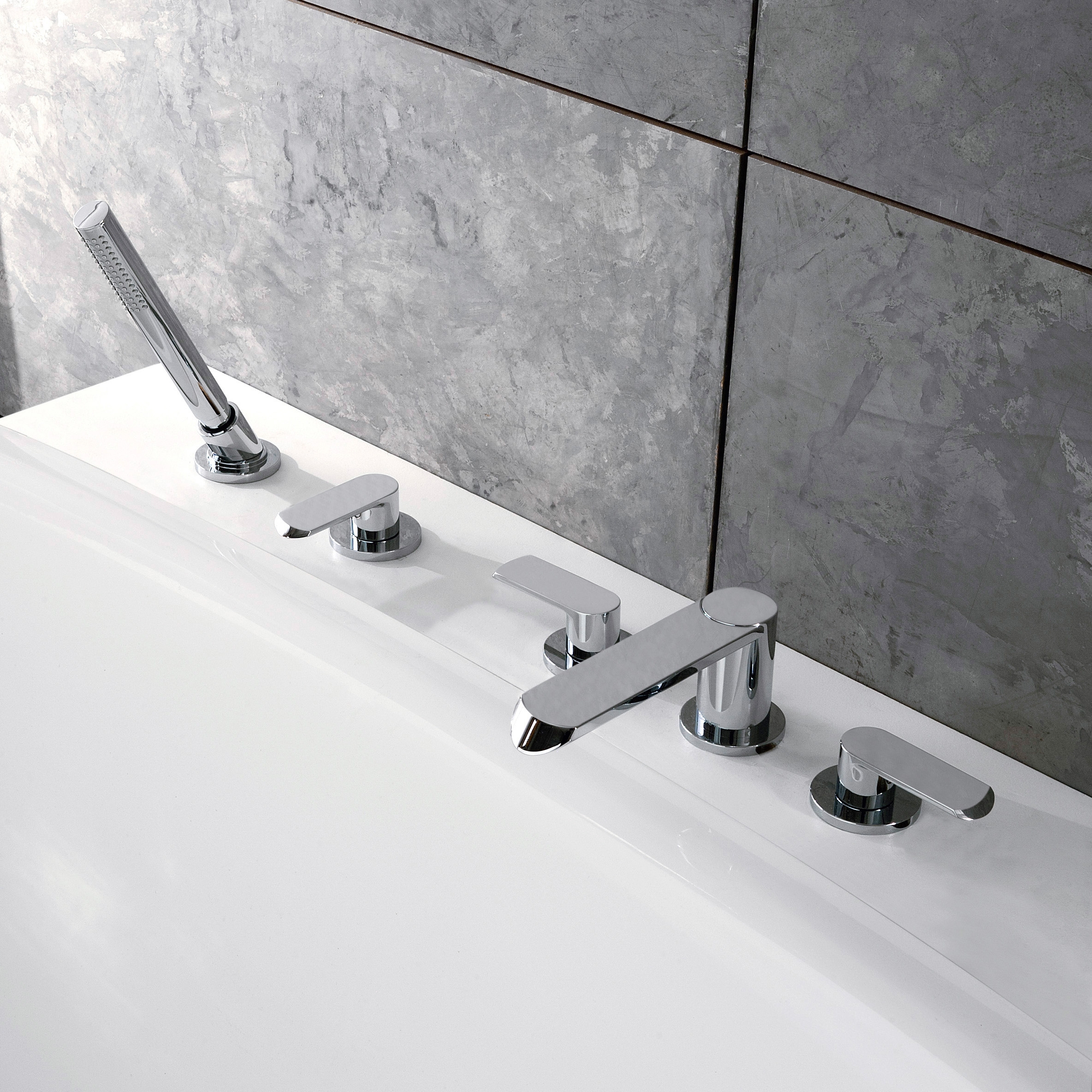 Produkt Phase - Deck-mounted bathtub mixer set des Herstellers Graff anzeigen