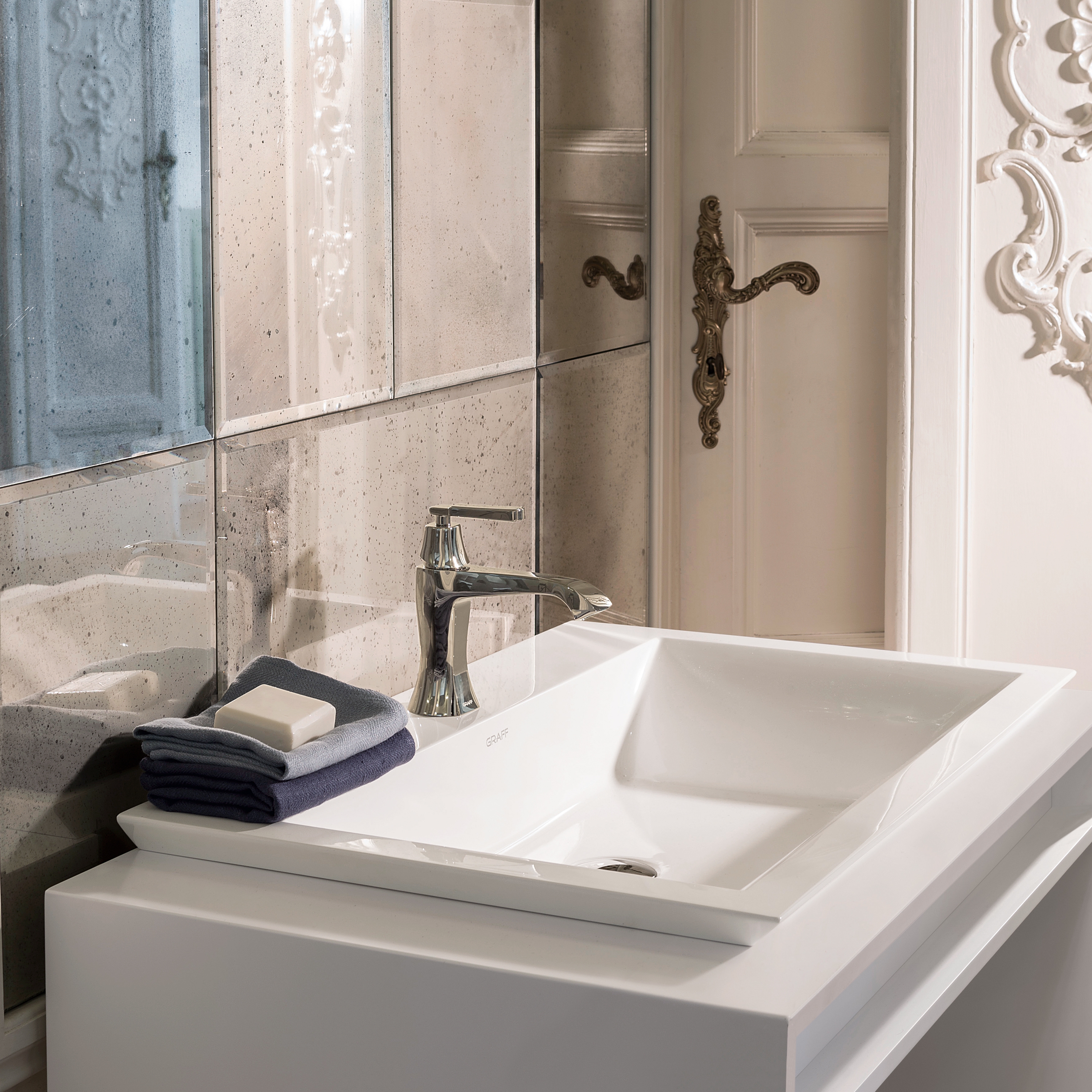 Mostra il prodotto Desideri - Finezza Washbasin del produttore Graff
