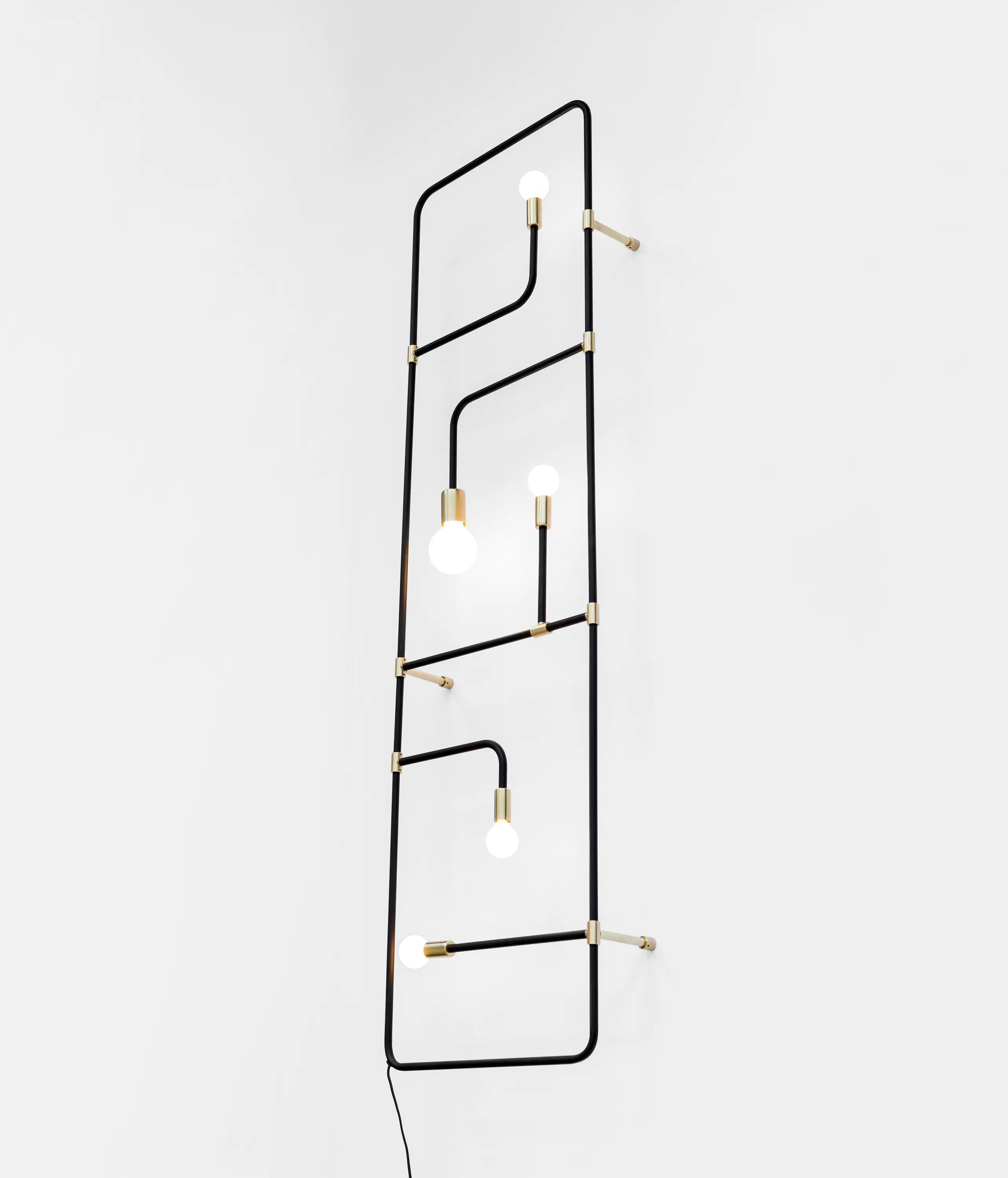 Lambert et Fils - Beaubien | Wall