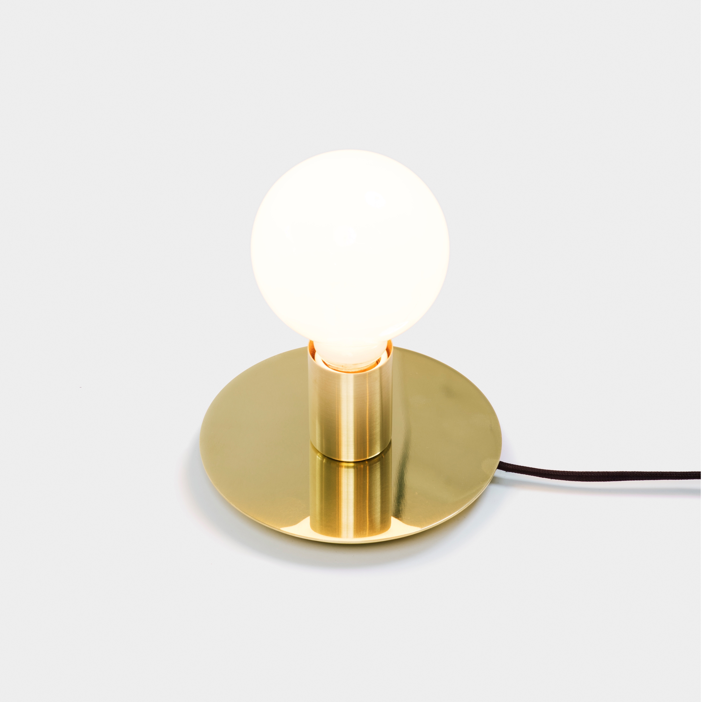 Display product Dot | Table from manufacturer Lambert et Fils