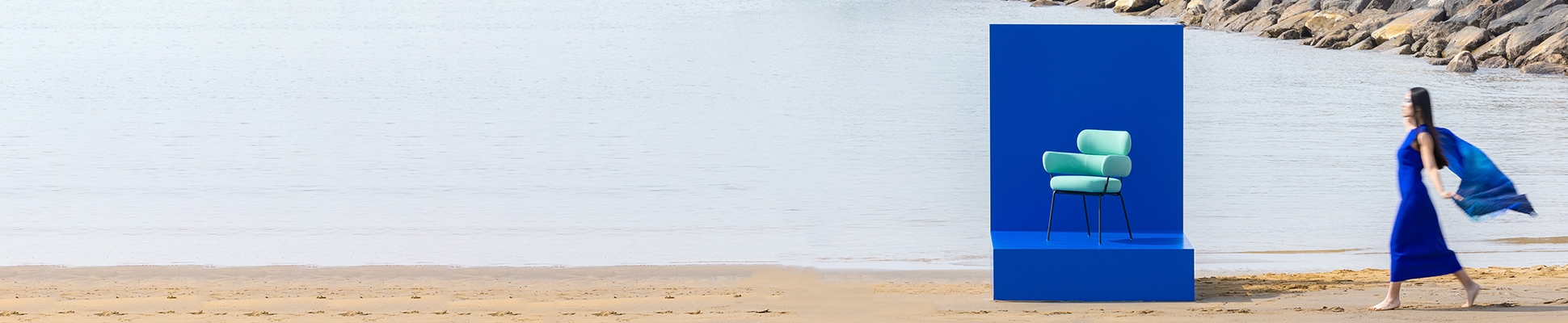 Discover the world of manufacturer Infiniti