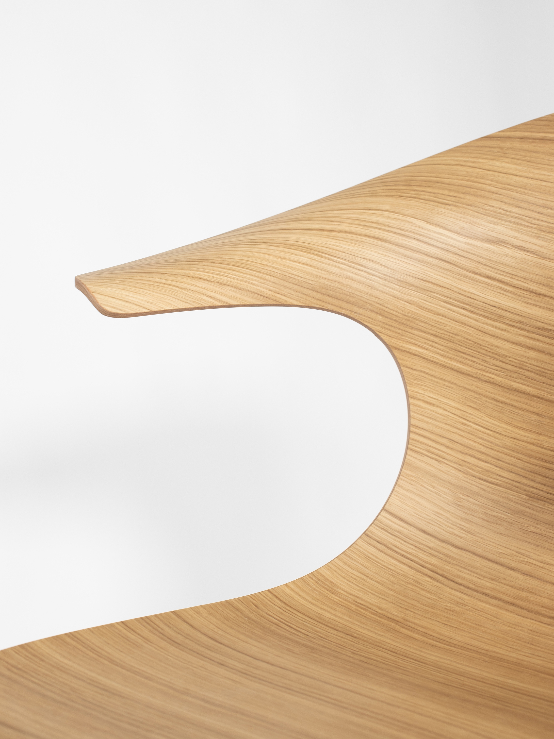 LOOP 3D WOOD 4-LEGS - Chairs from Infiniti | Architonic