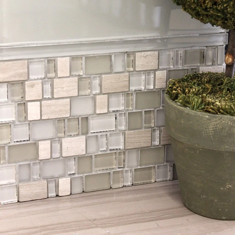 GLASS TILE