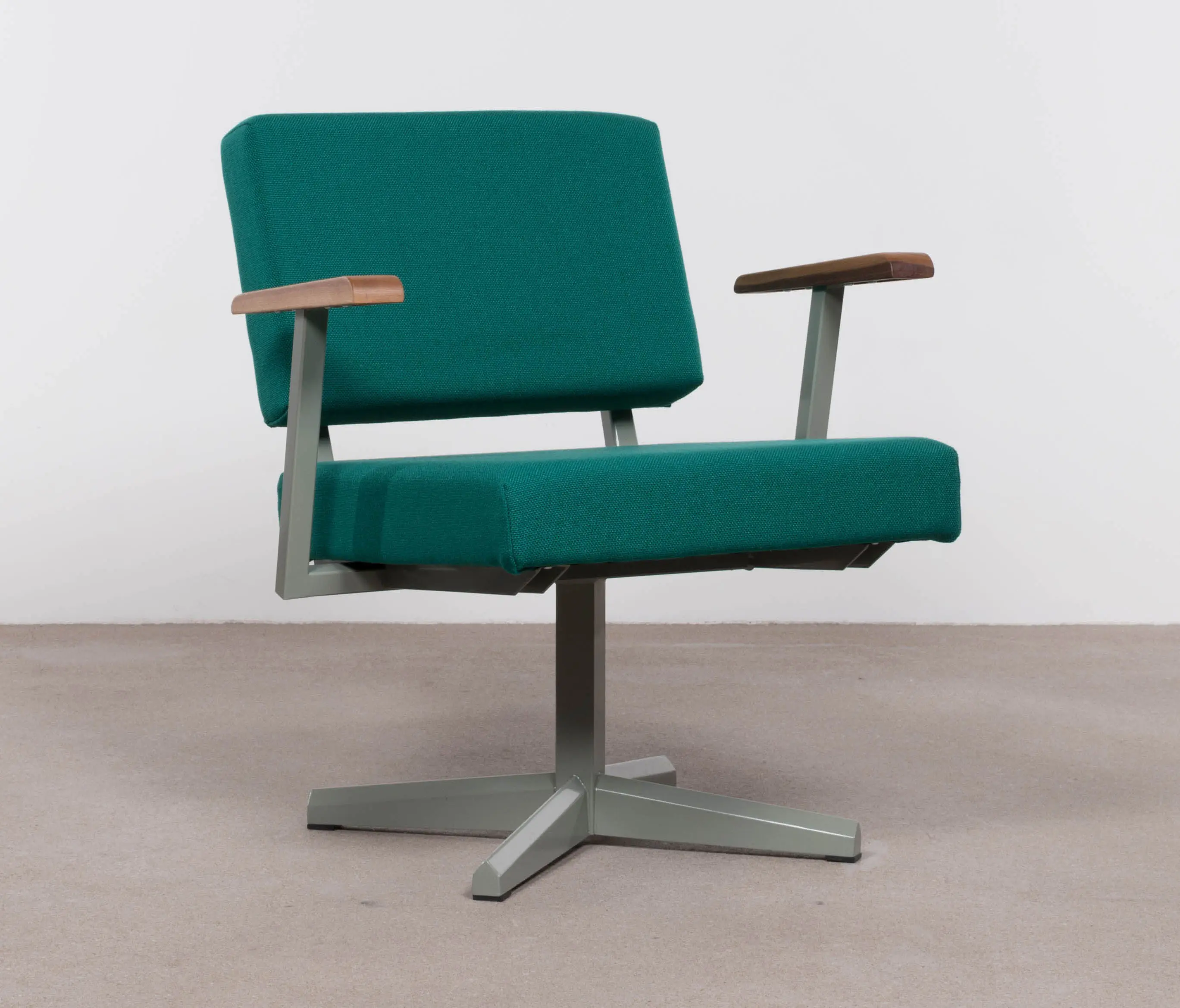 De Machinekamer Galvanitas - DF28 Armchair