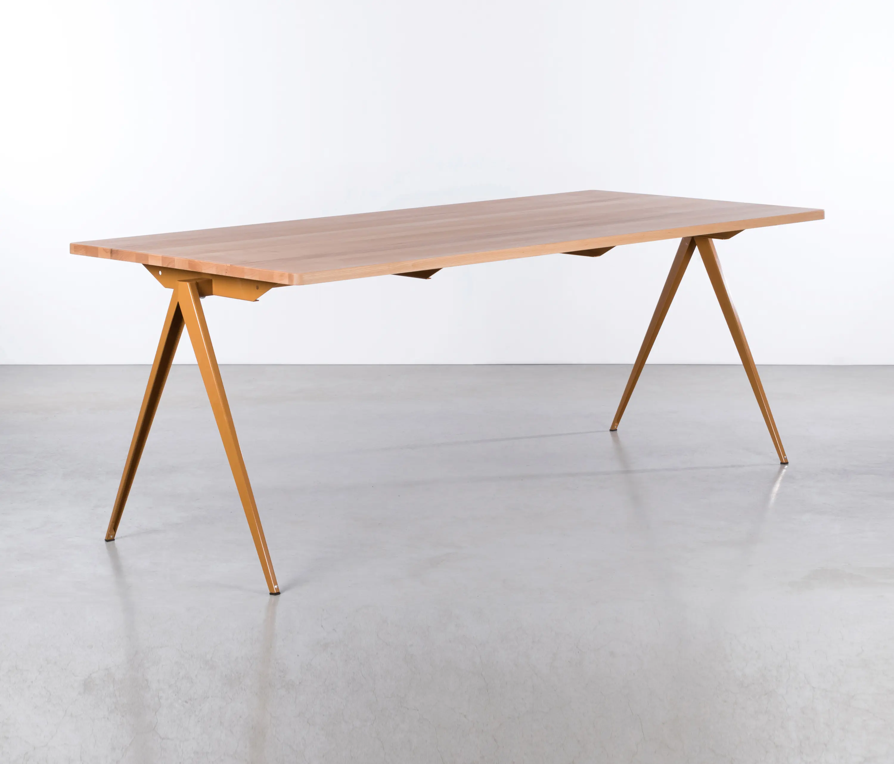 De Machinekamer Galvanitas - TD4 table