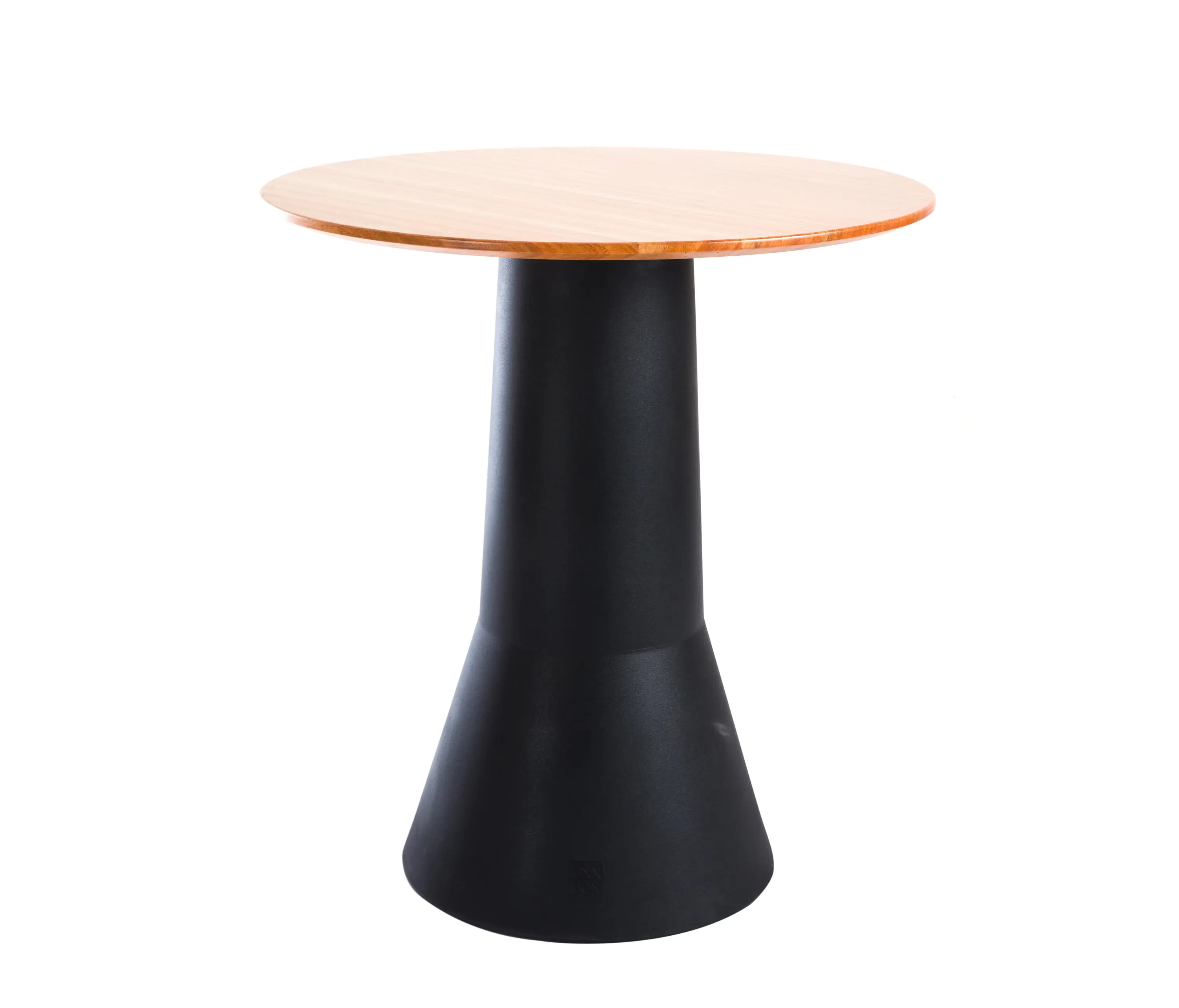 Luxxbox - K-Base | Table