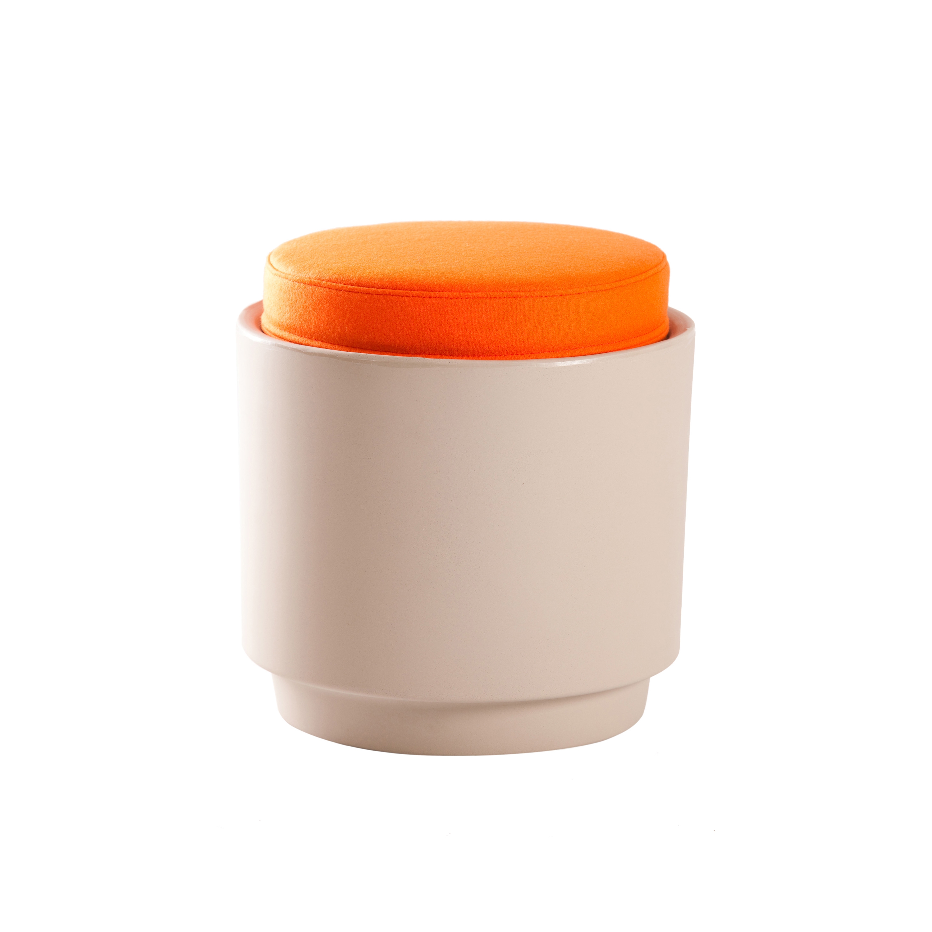 Produkt Tingle | Stool with Soft Top des Herstellers Luxxbox anzeigen