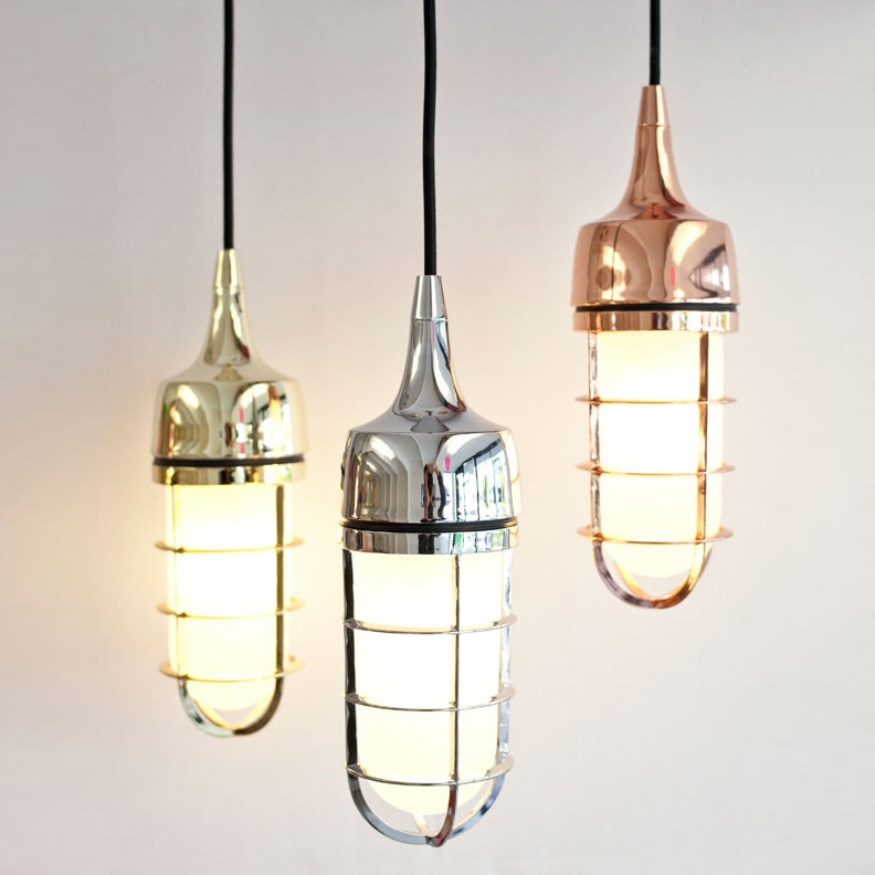 Produkt Watch Out | Pendant Metallic des Herstellers Luxxbox anzeigen