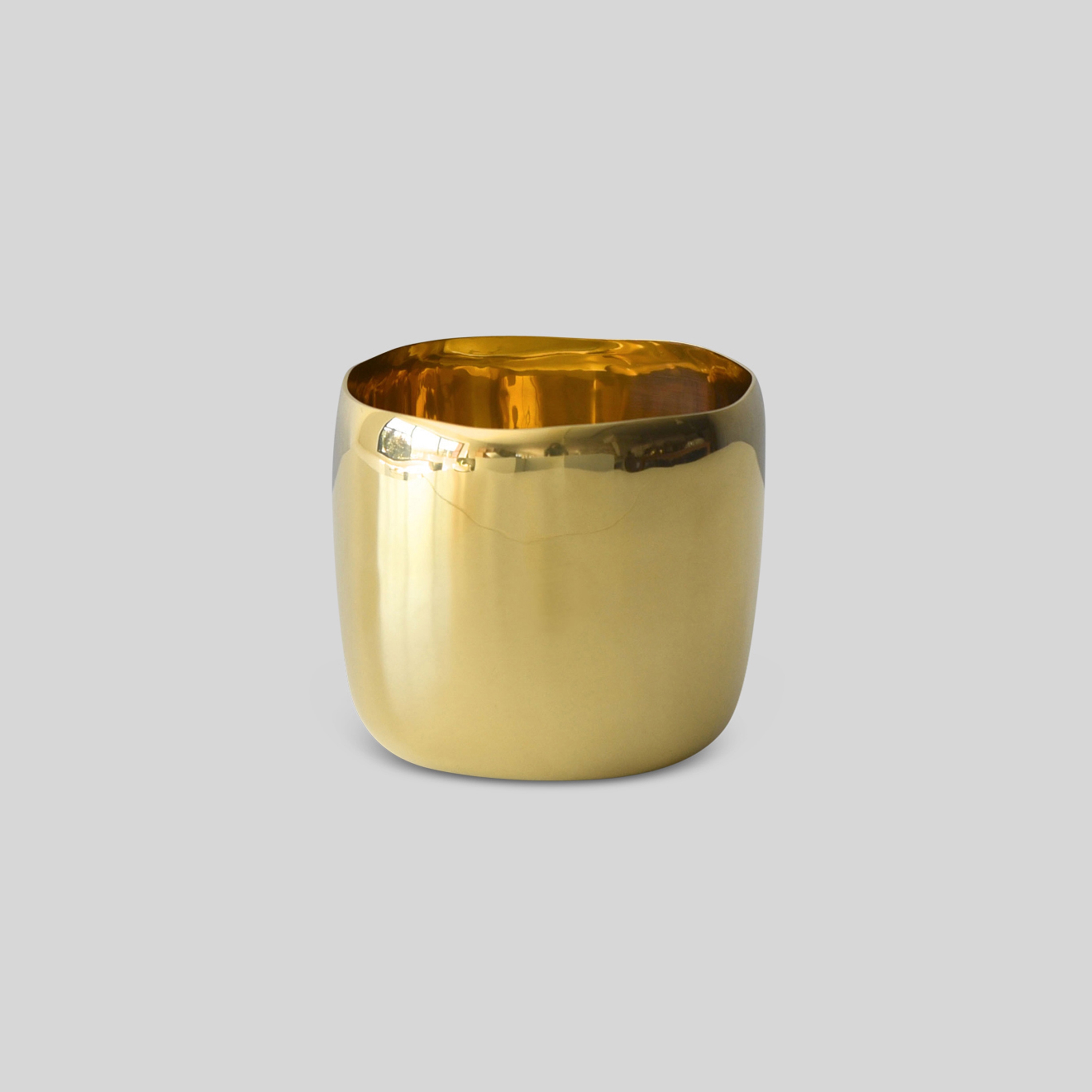 Afficher le produit Square Vessel |12 Cm brass du fabricant Tina Frey Designs