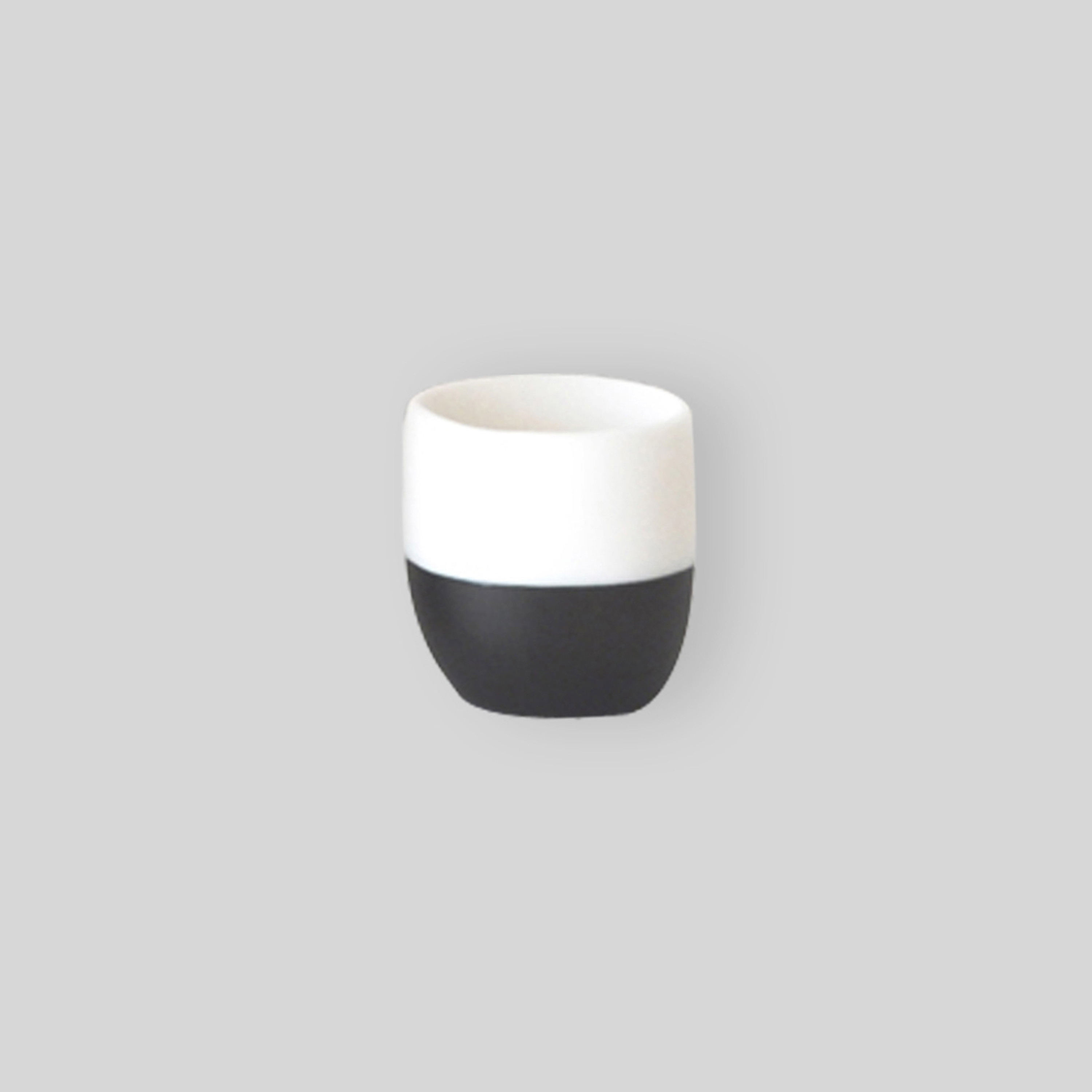 Mostra il prodotto Striped Square Vessel | 5 Cm del produttore Tina Frey Designs