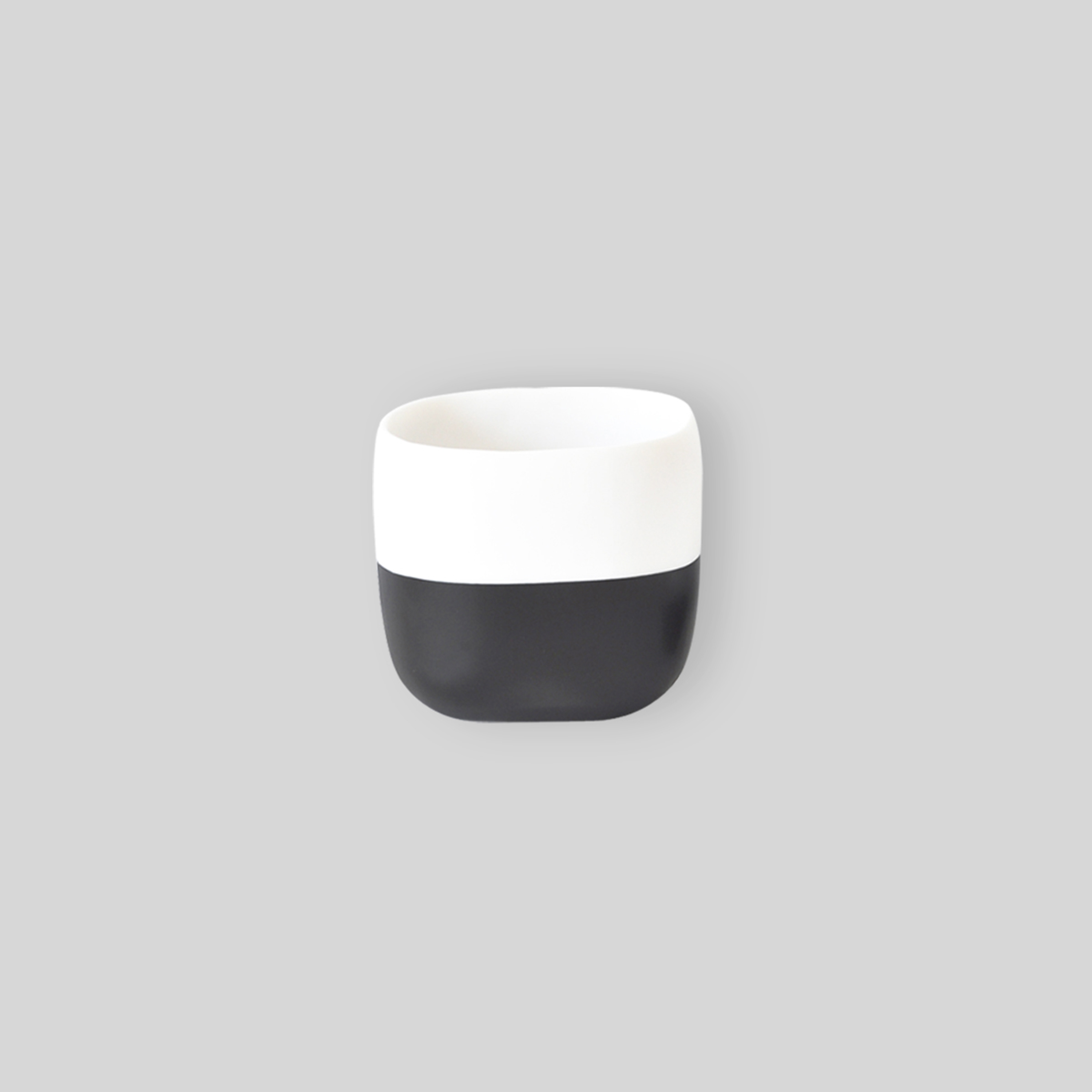 Mostra il prodotto Striped Square Vessel | 9 Cm del produttore Tina Frey Designs