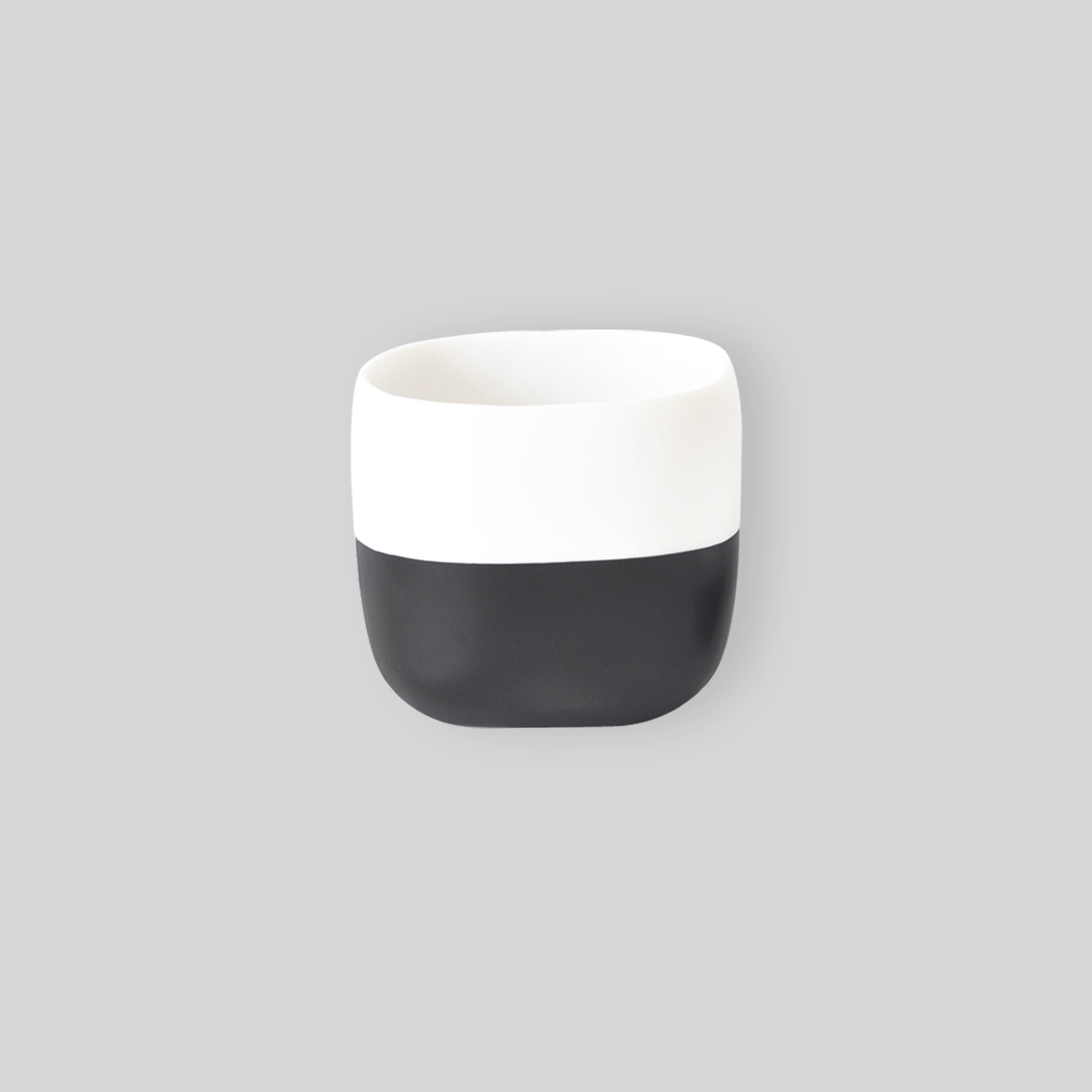 Mostra il prodotto Striped Square Vessel | 12 Cm del produttore Tina Frey Designs