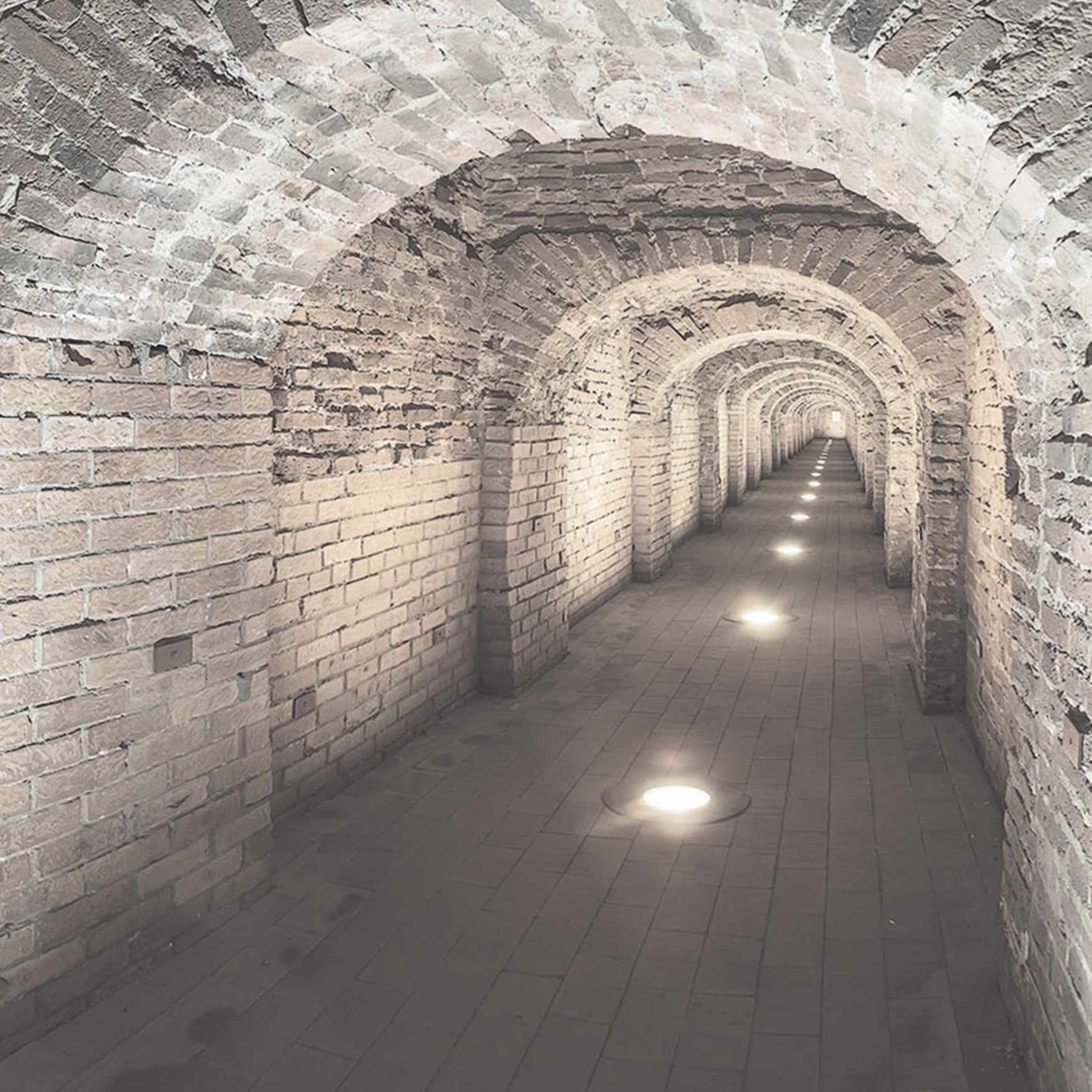 Mostra il prodotto Double del produttore Creativespace