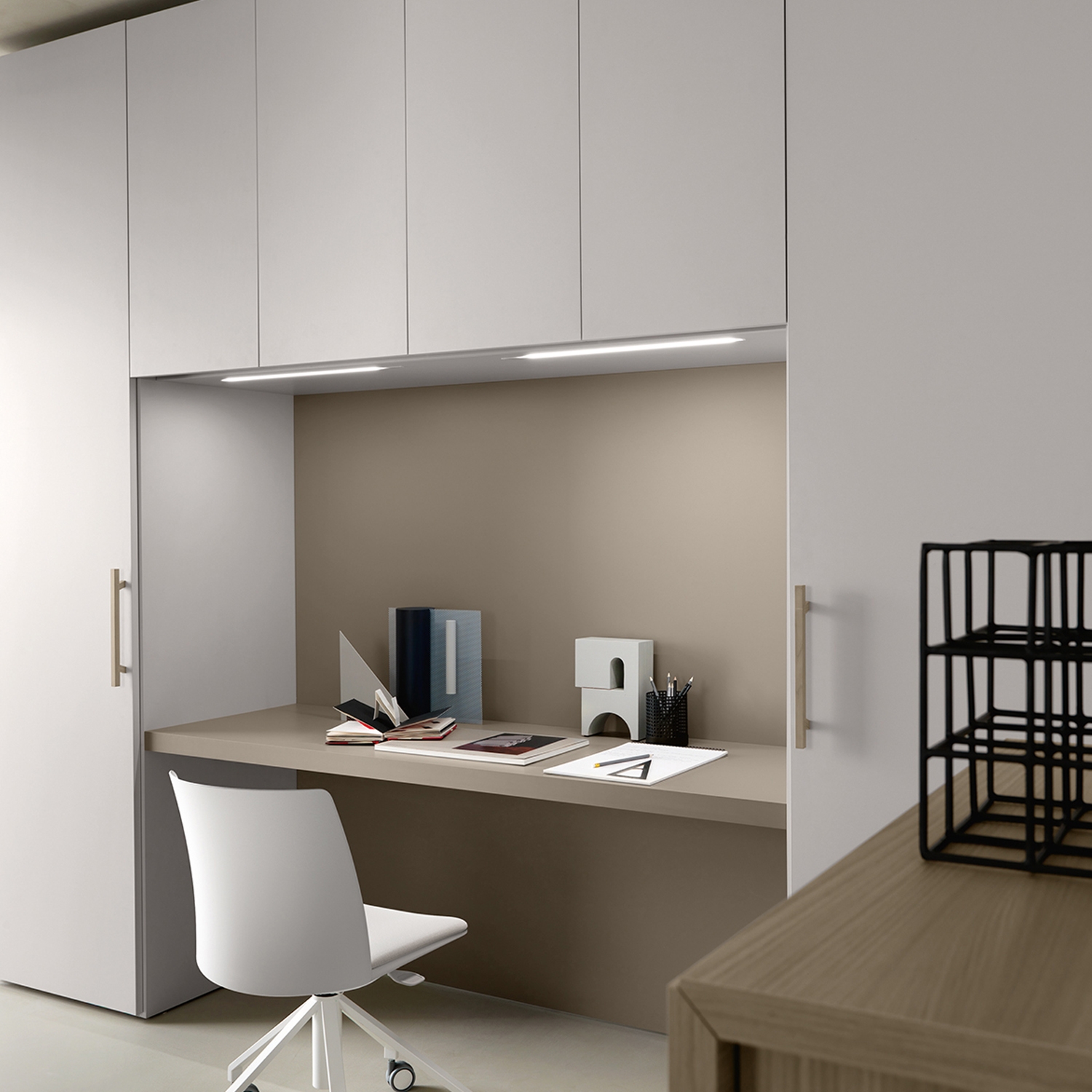 Display product Alterna hinged from manufacturer Zalf