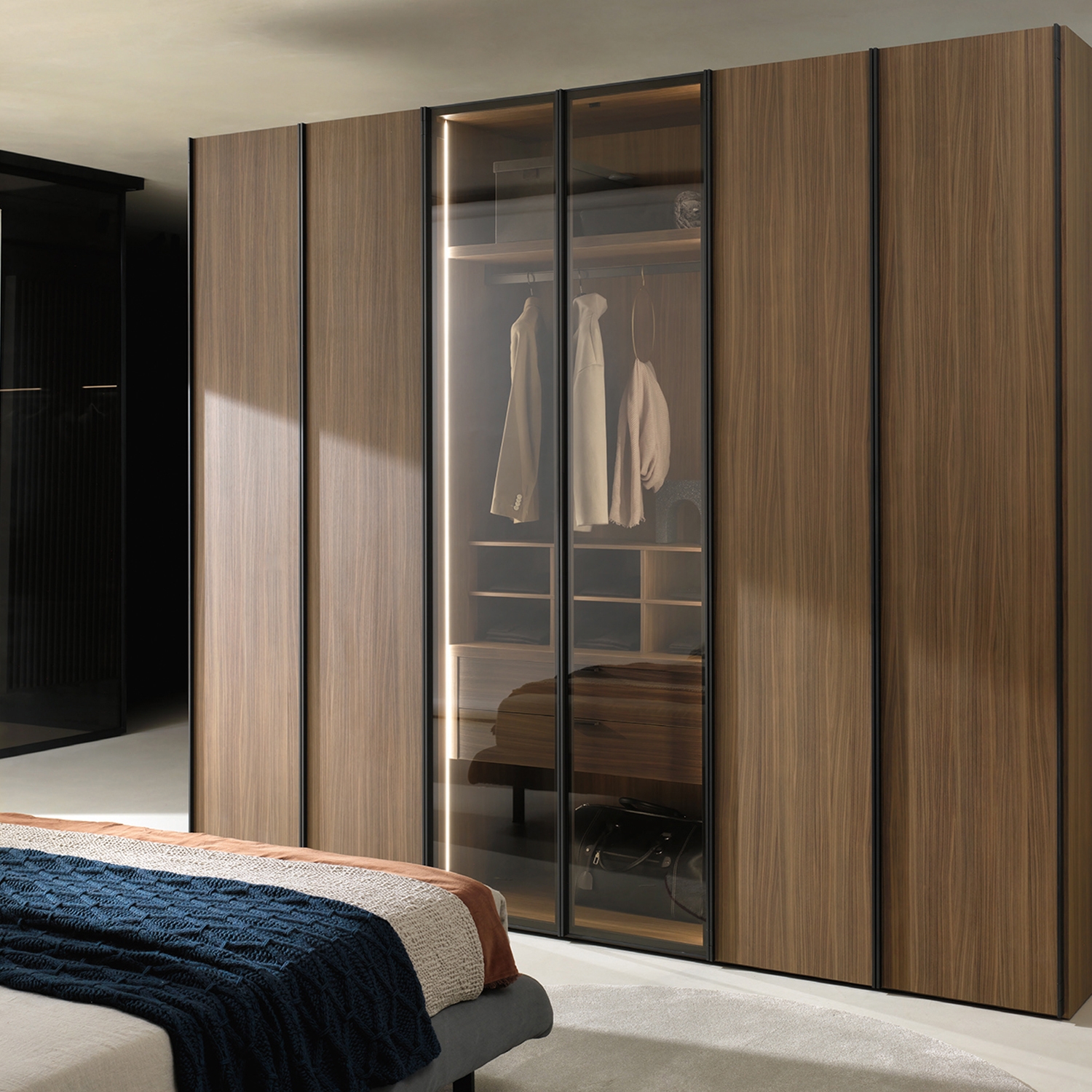 Display product Alterna hinged from manufacturer Zalf