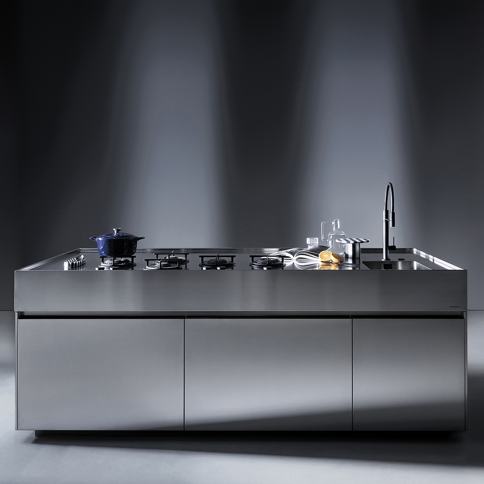Display product Free Steel from manufacturer Euromobil