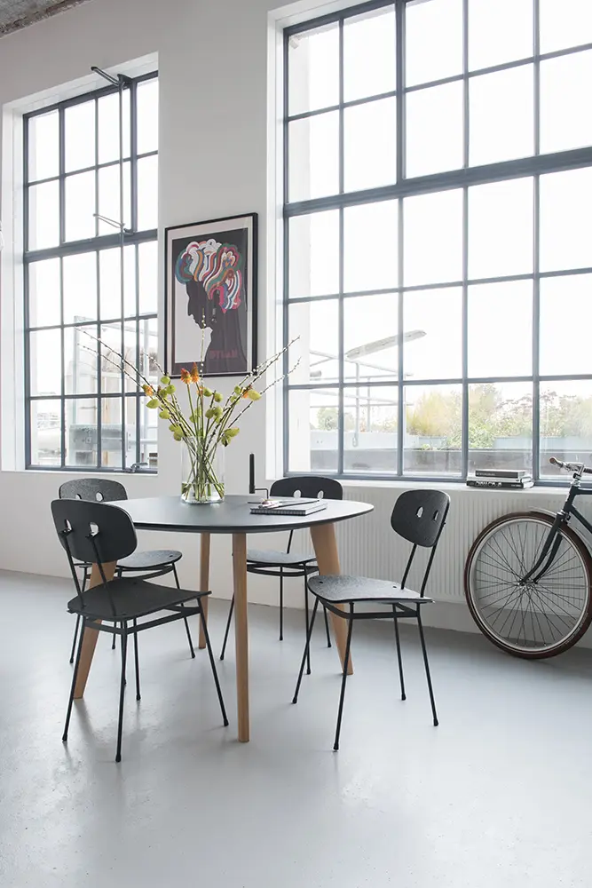 Tristan Frencken - Sqround Dining Table