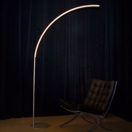 Mostra il prodotto Arc 4285 | Floor Lamp del produttore Fire Farm Lighting