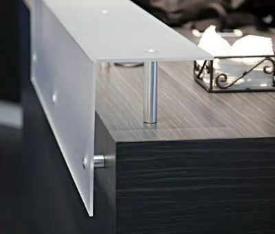 Gyford StandOff Systems® - Glass Raised Counter Desk