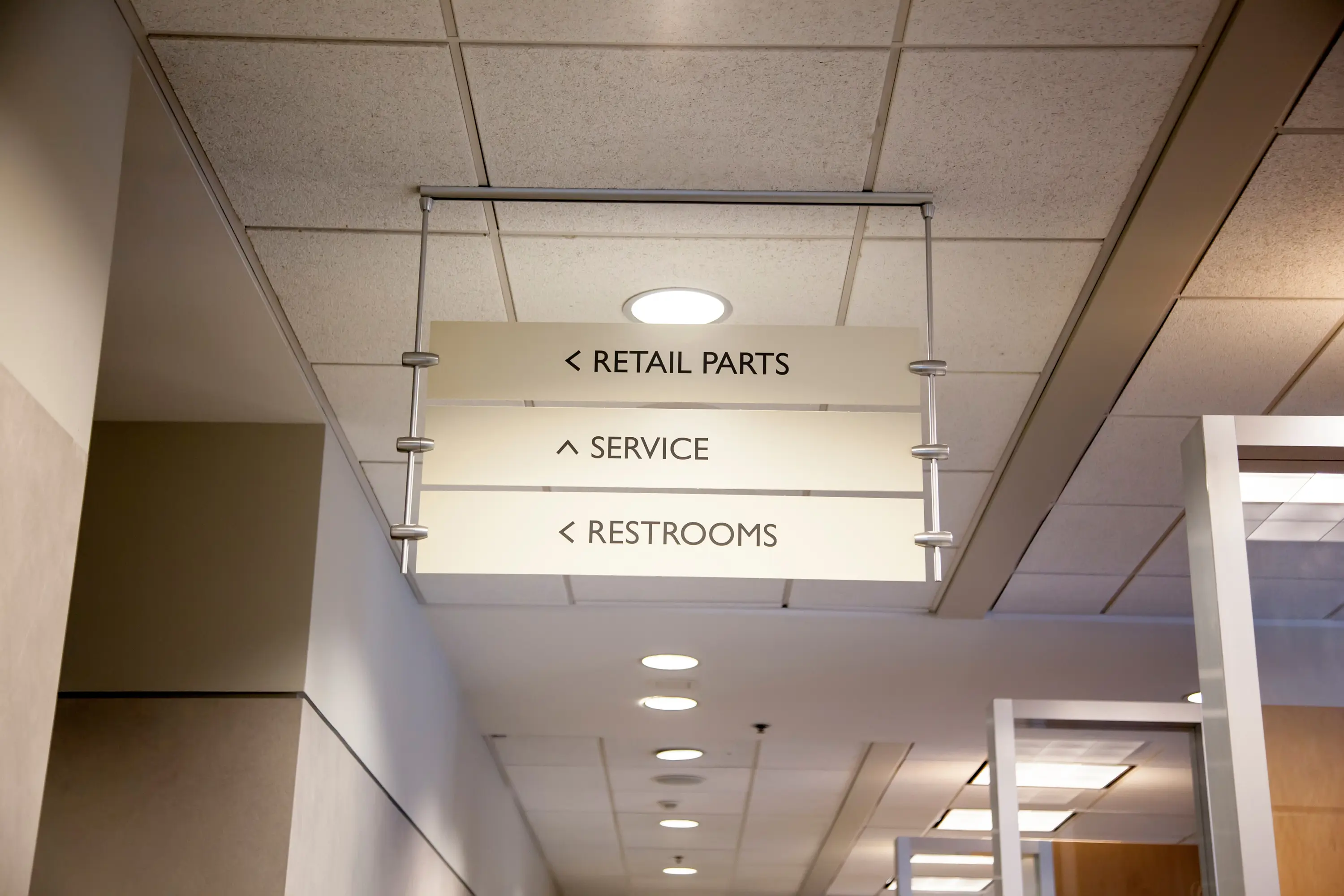 WAYFINDING ROD SYSTEM - Glass holders from Gyford StandOff Systems ...