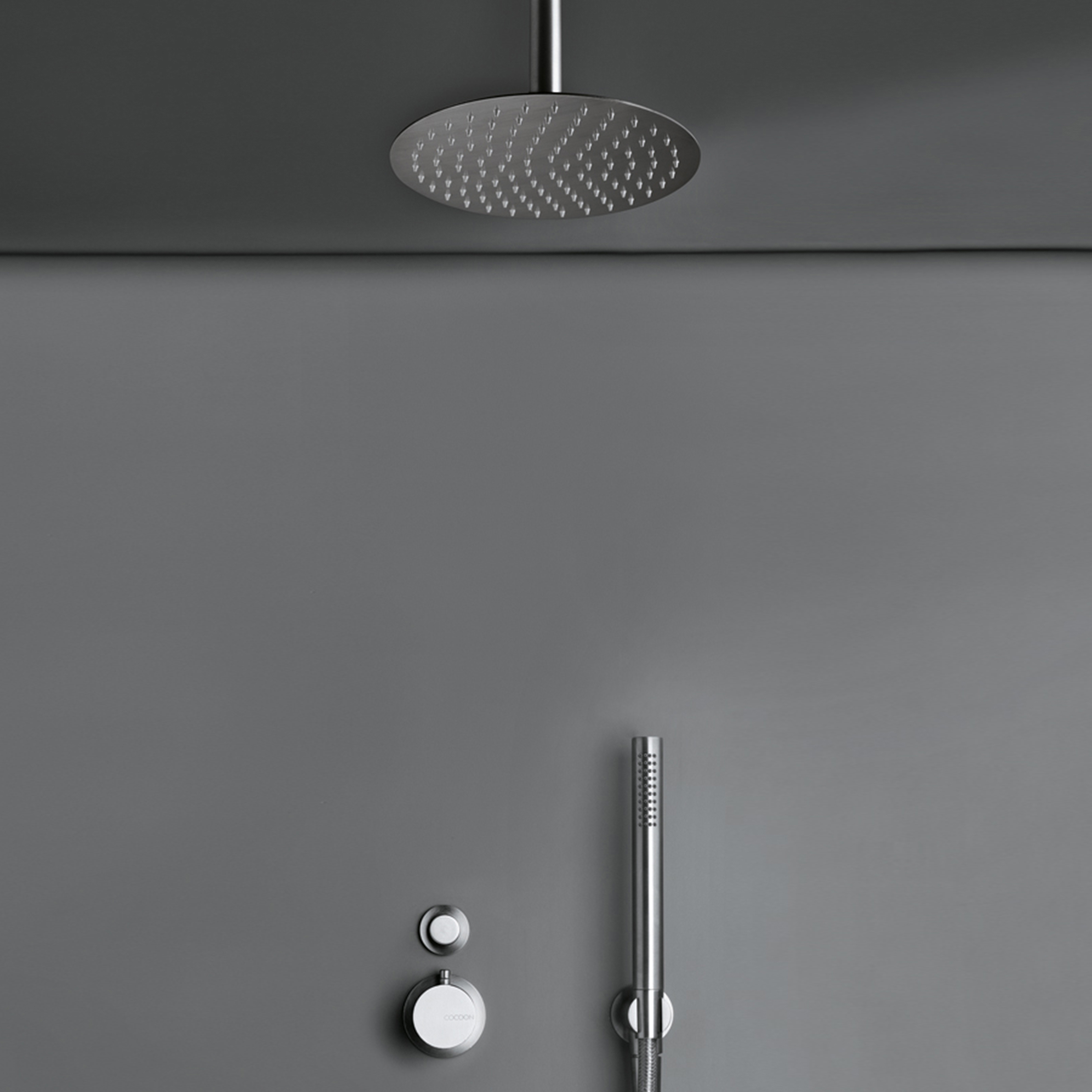 Mostra il prodotto MONO SET21  Thermostatic Rain shower set del produttore COCOON