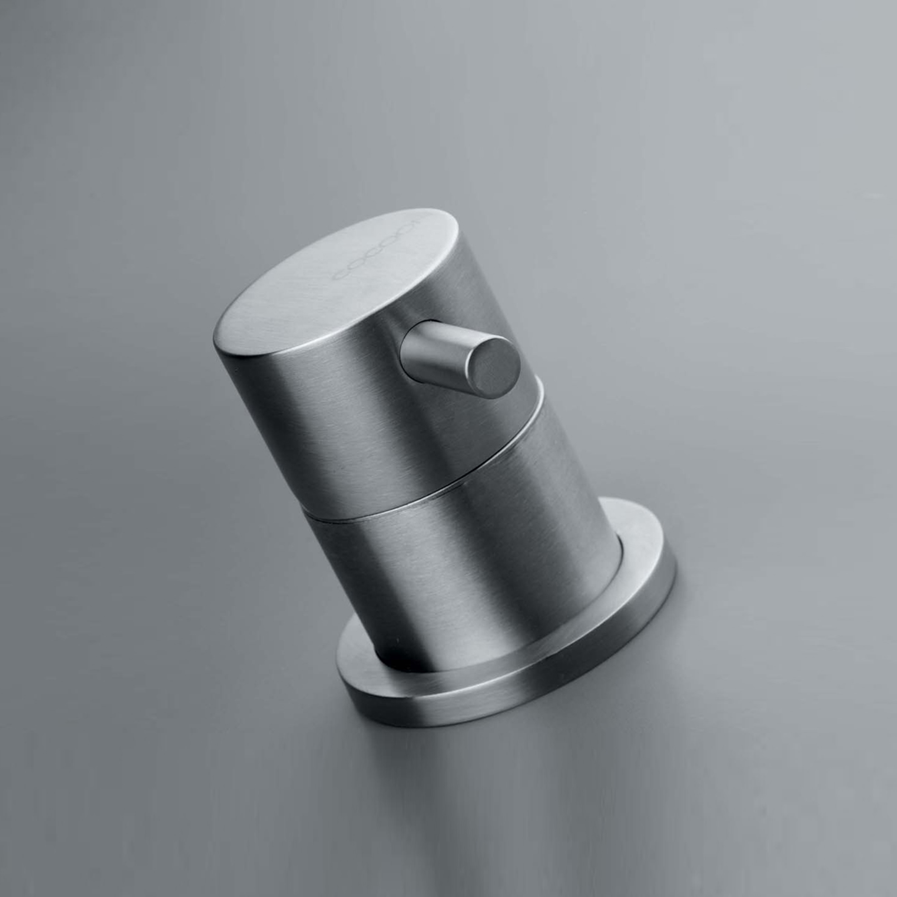 Mostra il prodotto MONO 01X | Deck mounted mixer del produttore COCOON