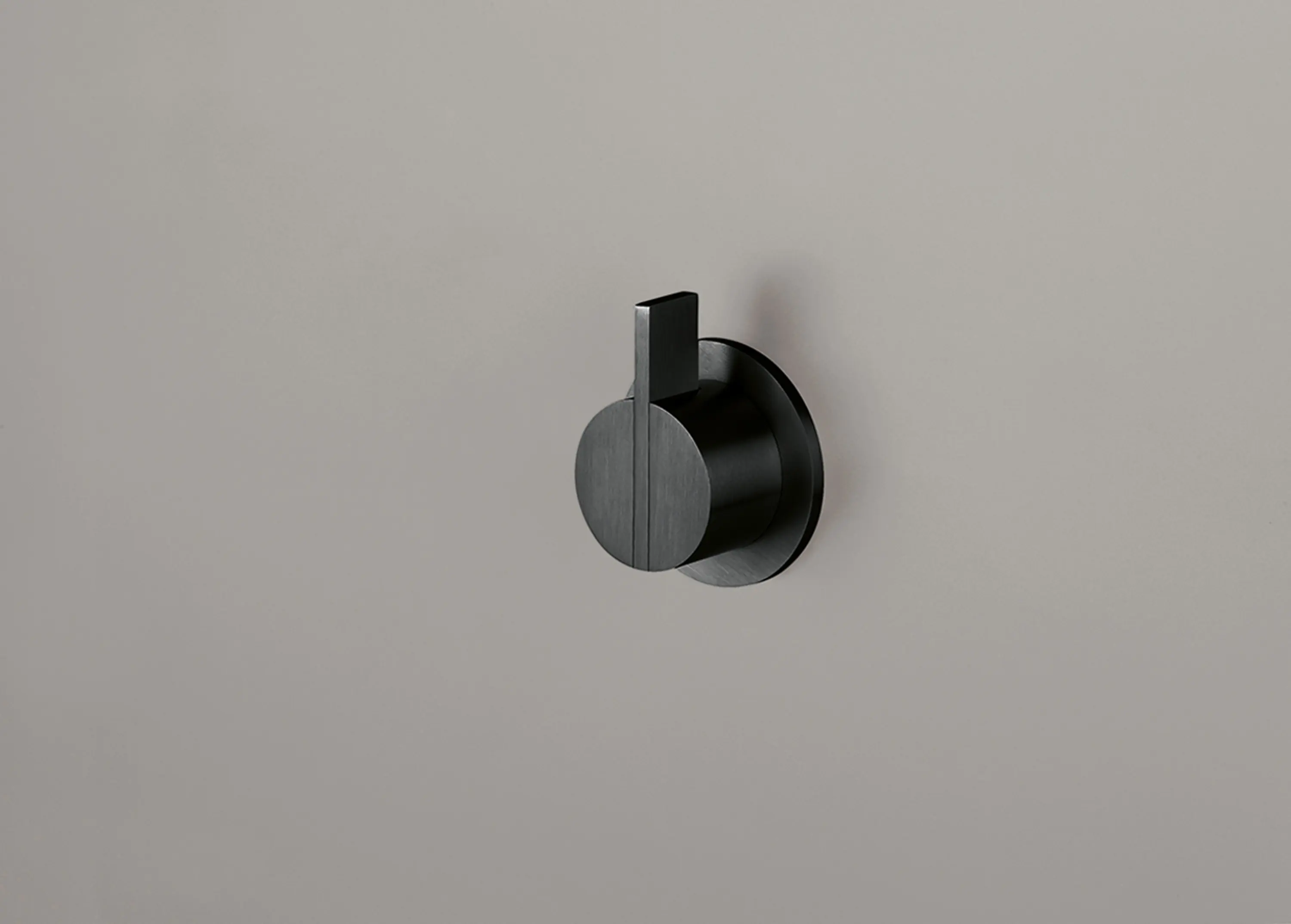 COCOON - PB01 | Wall mounted mixer